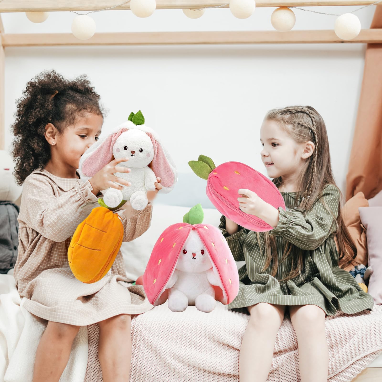 Osterhase Plüschtier 2-tlg Set - Erdbeer & Karotte Hasen Versteck Spielzeug