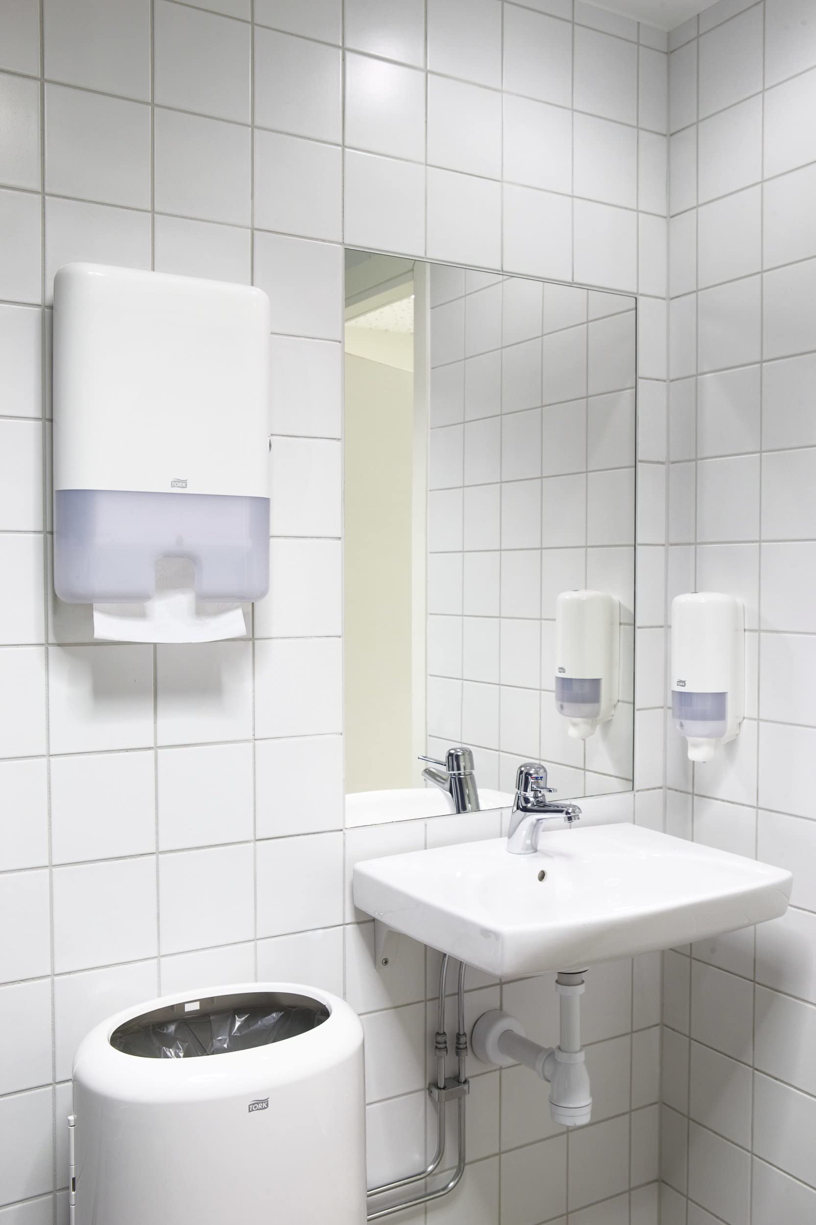 Tork 552000 Xpress Dispenser per Asciugamani Intercalati, Elevation Design compatibile con Sistema H2, Bianco