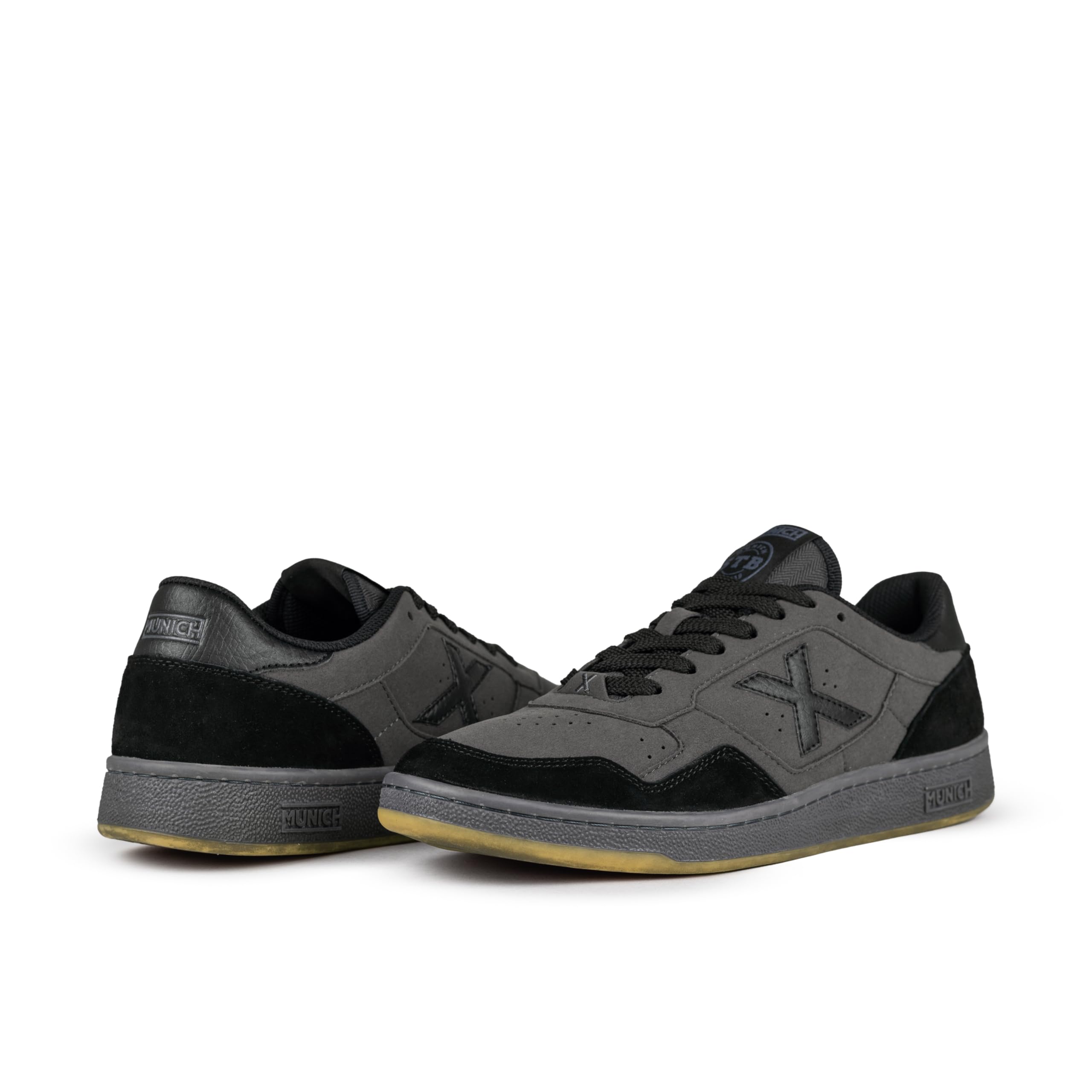 Munich Arrow, Unisex Adult Sneakers, Black, 39 EU, Black/White, 7 UK