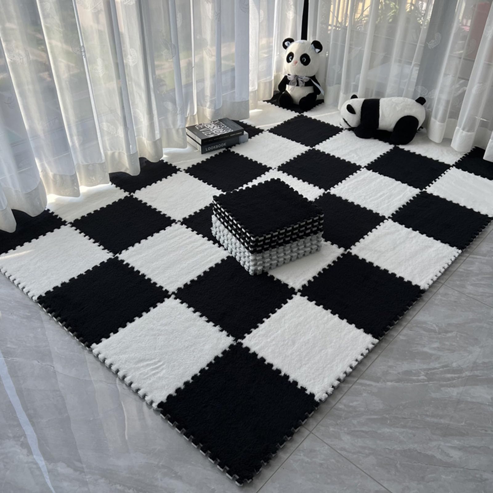 Tappetino Puzzle in Schiuma a Incastro Splice, 10 Pezzi Quadrati di Piastrelle per tappeti a Incastro, Blocchi di tappeti a Incastro Quadrati Patchwork in Schiuma,Black+White