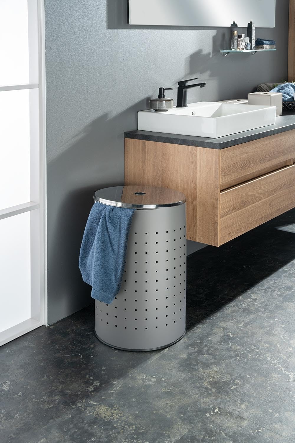 Home4You Wasmand met deksel en luchtgaten - RVS - Grijs - 54 L - 35,5 cm - 57,5 cm hoog - Wasmand Wasbak Opvangbak Wasbox Waskist