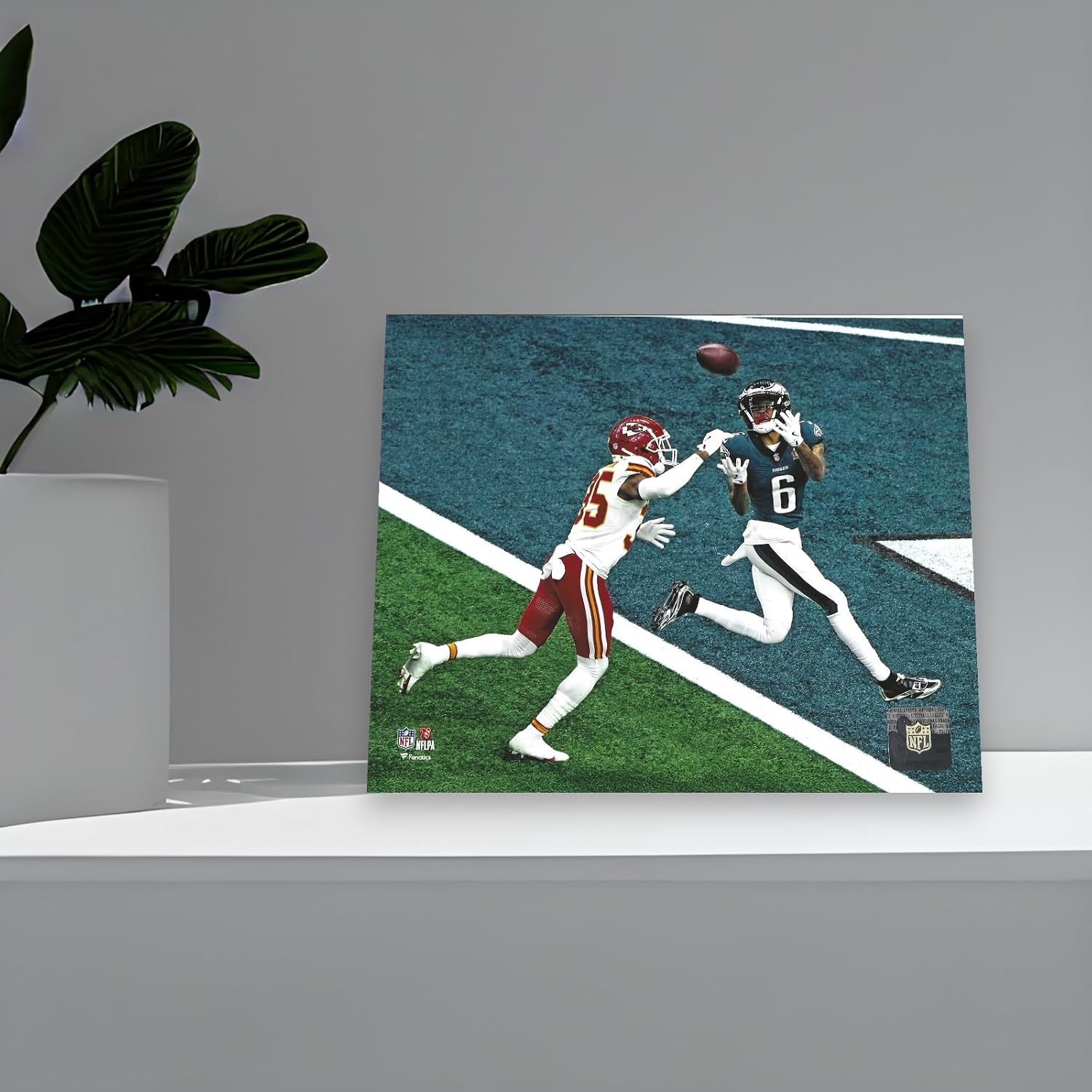 Philadelphia Eagles DeVonta Smith 46‑Yard Touchdown Catch – S. B. LIX Photo Poster 8×10 | Eagles Championship Memorabilia | NFL Fan Gift