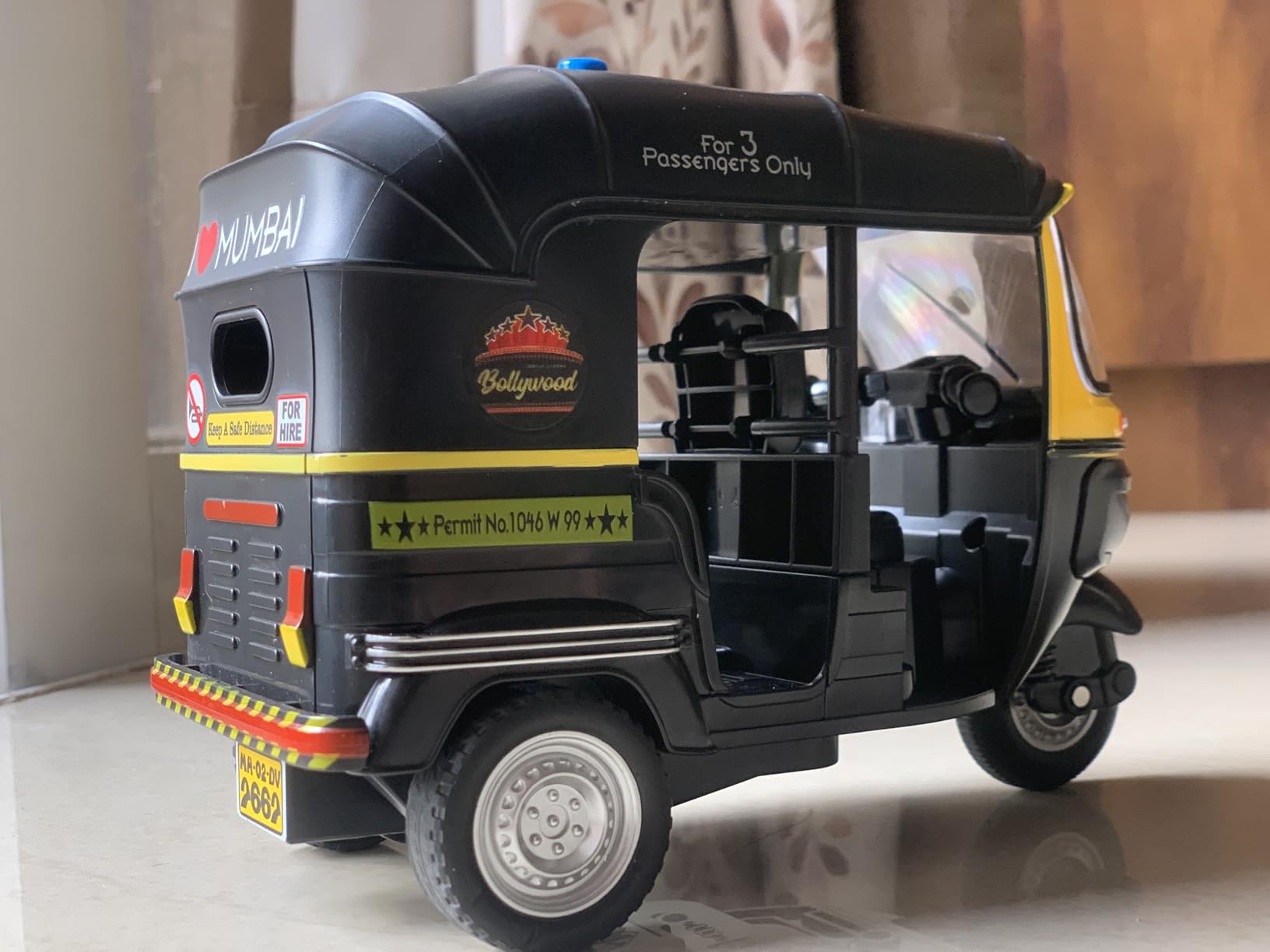 Aldorado Die-Cast Metal Auto Rickshaw Toy Model with Movable Handle and ...