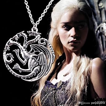 Amazon Com Game Of Thrones Targaryen Sigil Pendant Necklace New Three Headed Dragon Charm Clothing Shoes Jewelry