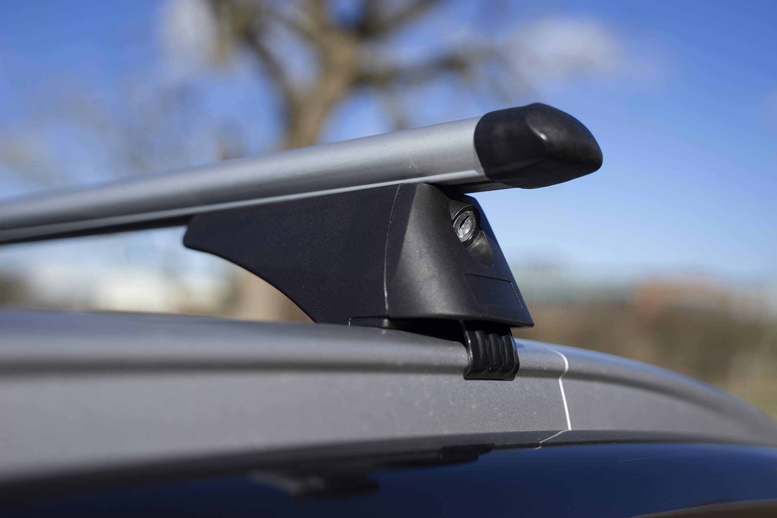 Summit Paire de Barres de Toit verrouillables SUM-005 en Aluminium pour Voiture avec Rails encastrés Argenté 1,35 m