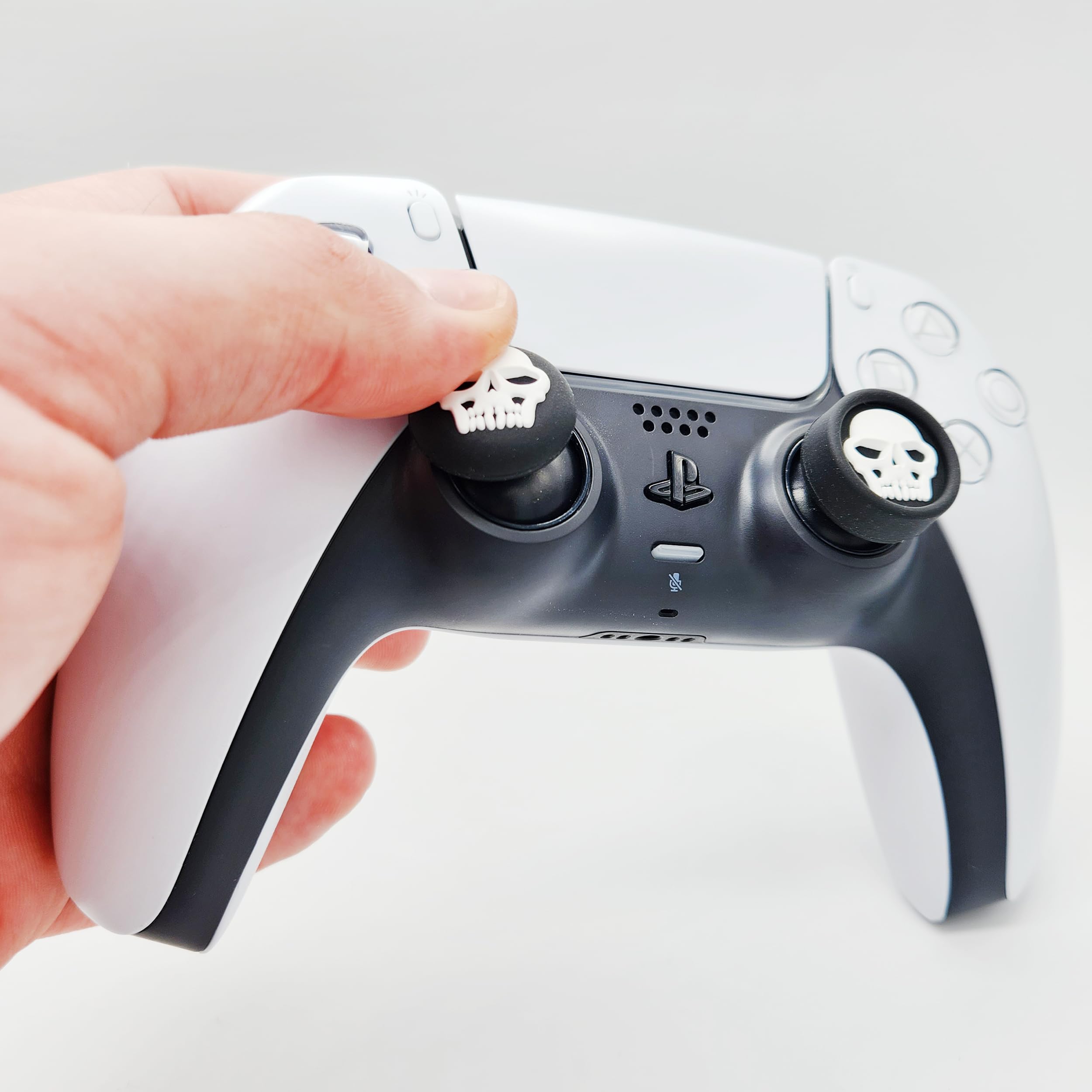 MatoSan® Lot de 4 Capuchons en Silicone pour Manette PlayStation 5, PS5, Xbox One, Edge - Accessoires