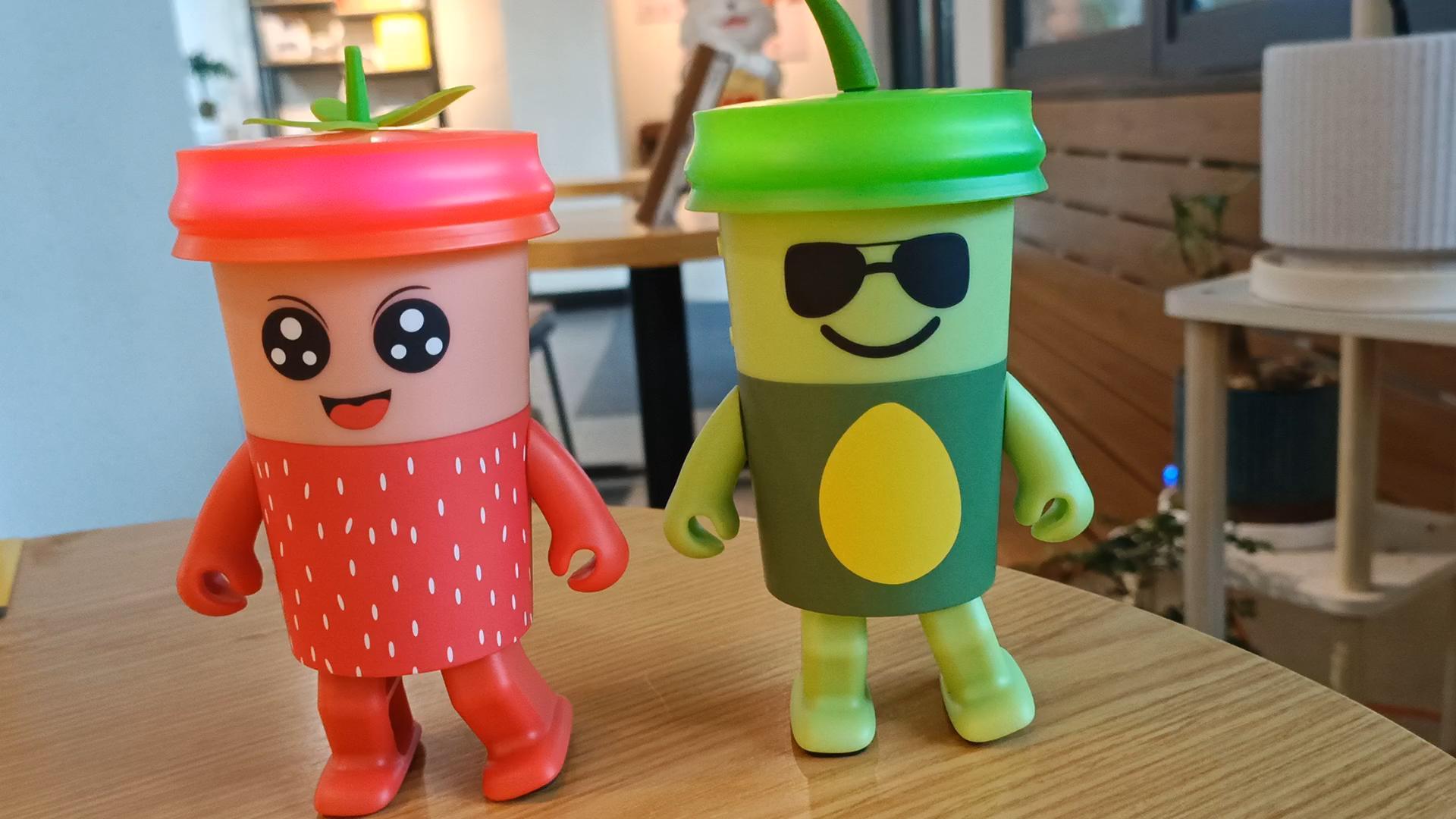 Amazon.com: Sawolol Bluetooth Wireless Kids Speakers: A Dancing
