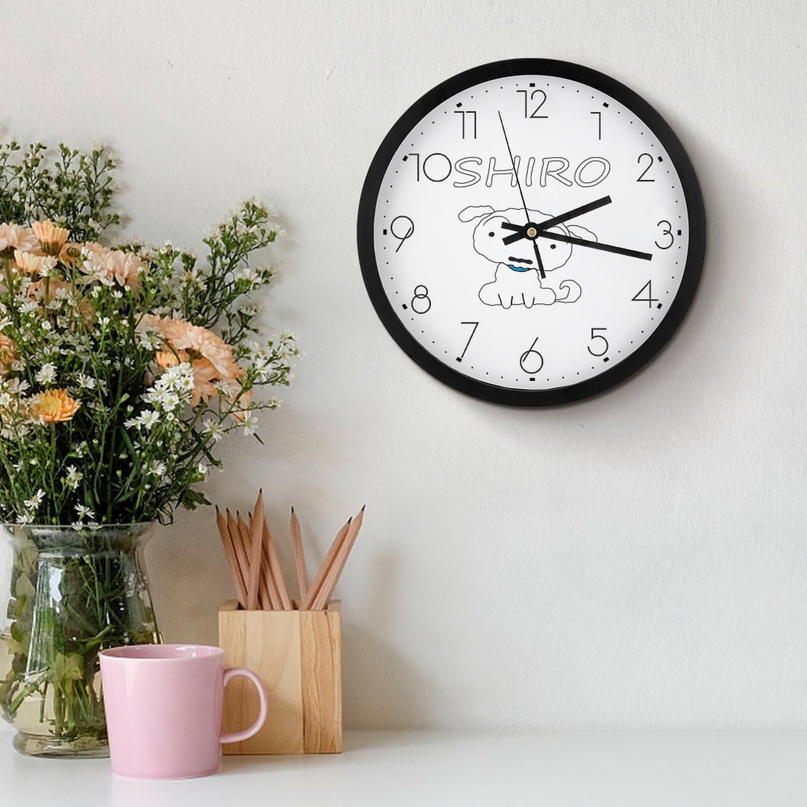 Amazon.co.jp: 掛け時計 クレヨンしんちゃん シロ 壁掛け時計