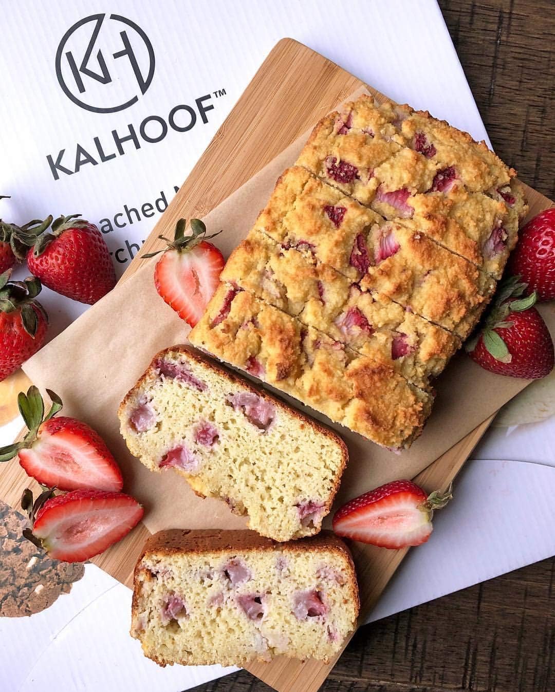 Parchment Paper Sheets (300) By KALHOOF- Premium 12" x 16" Unbleached - Pre Cut, Non Stick, Waterproof, Greaseproof - Refill Pack For Reclosable Box- Doesn't Burn Or Curl: Home & Kitchen