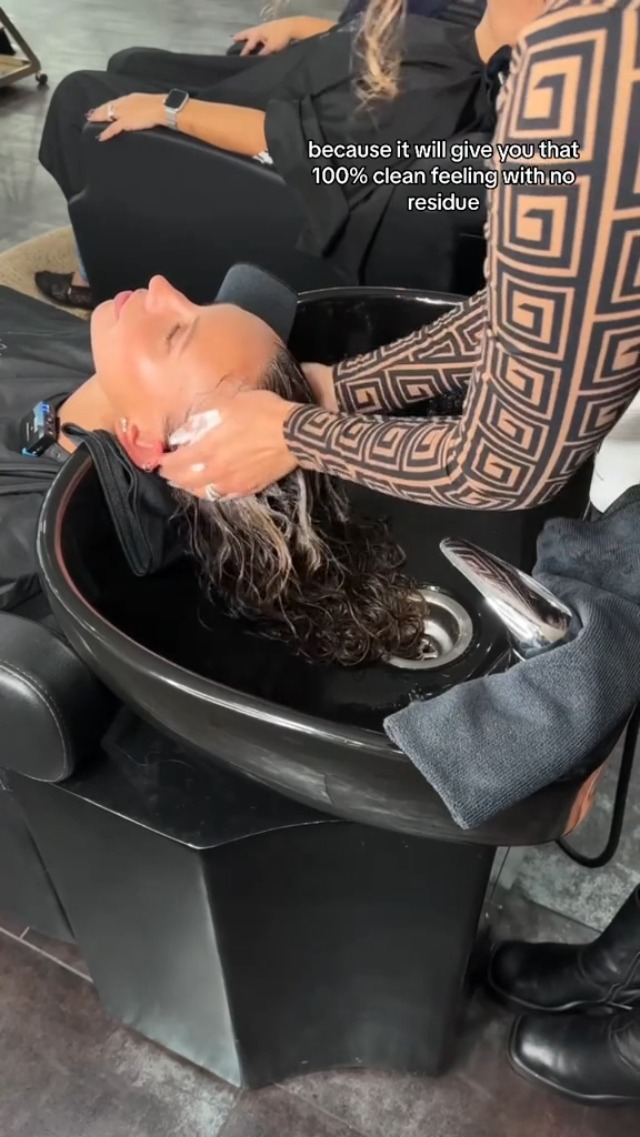 Image of COLOR WOW Curl Wow Flo-etry - Vital Natural Serum | Lightweight moisturizing leave-in serum for dry, dehydrated, natural curls. Hydrates deeply without weighing hair down.