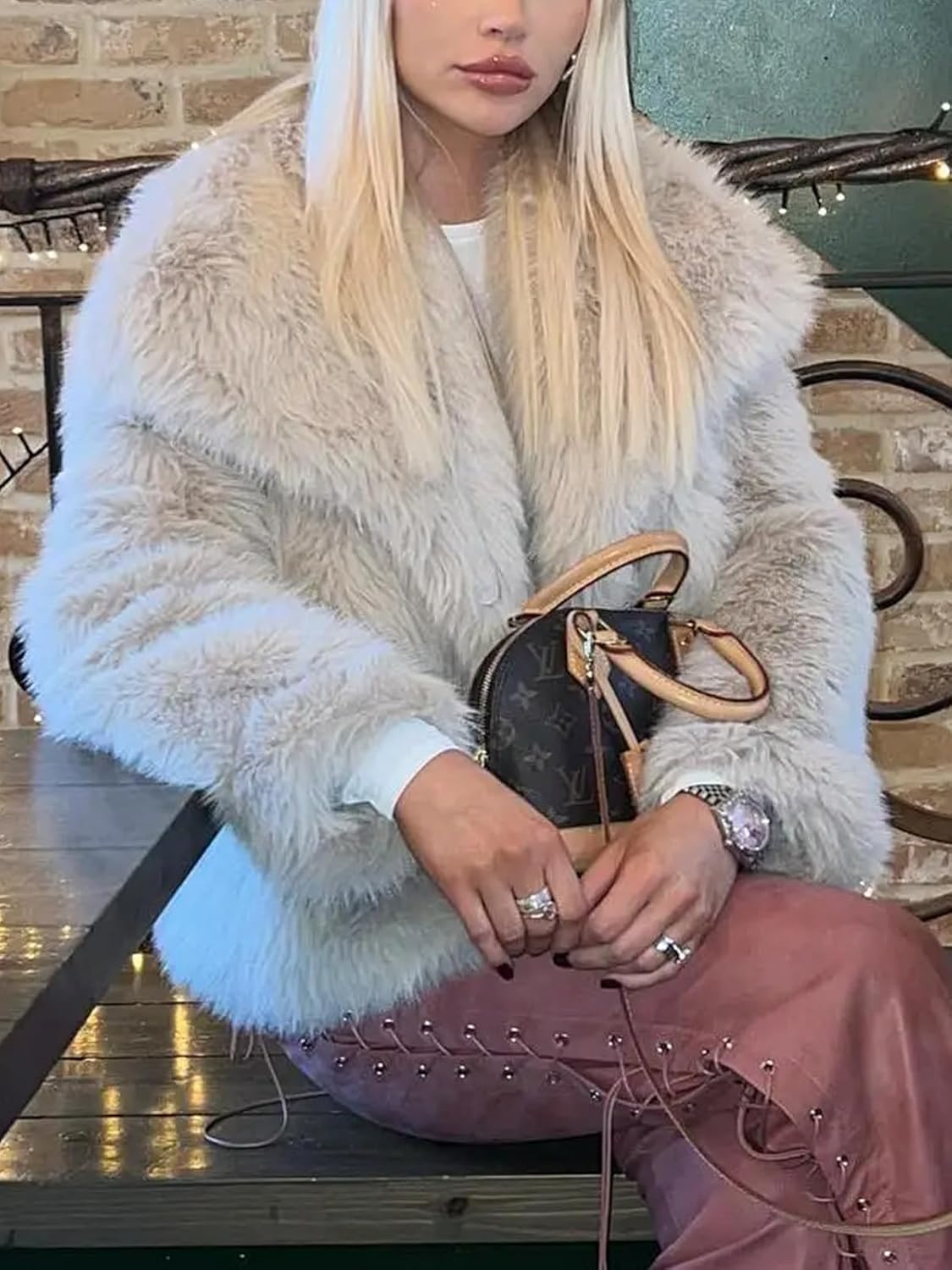 Jenkoon Women's Faux Fur Winter Coats Fashion Fluffy Lapel Jackets Shaggy Winter Jacket