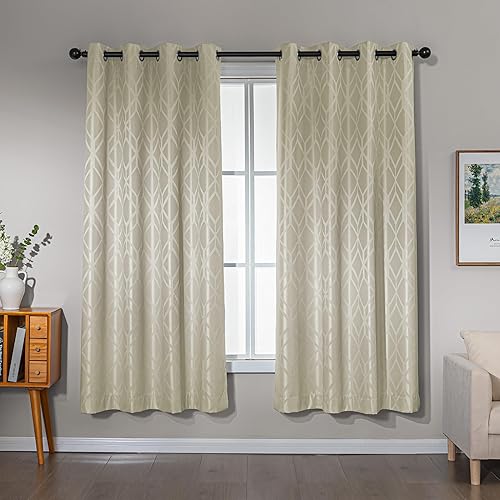 Miniatura 20 de Amazon Basics Cortinas Jacquard 100% opacas de 2 piezas, cortinas para sala de estar y dormitorio, tratamiento de ventana con aislamiento térmico,