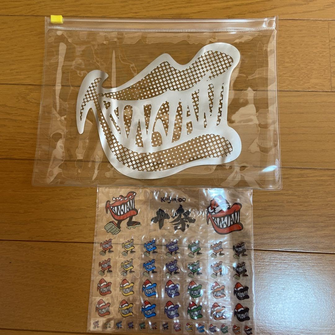 Amazon.co.jp: 関ジャニ∞グッズ 十祭シール クリアポーチ PWZR : おもちゃ