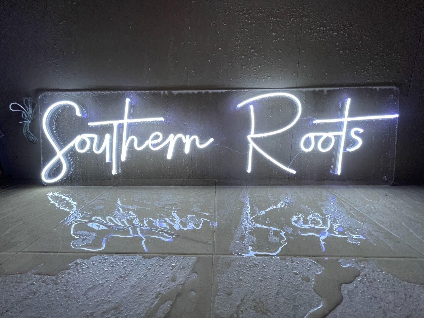 Outdoor Neon Signs Waterproof Neon Sign Beach Custom Light Up Sign Outdoor Neon Sign for Business Pool Party Bar Sign Waterproof Neon Lights Signs Custom