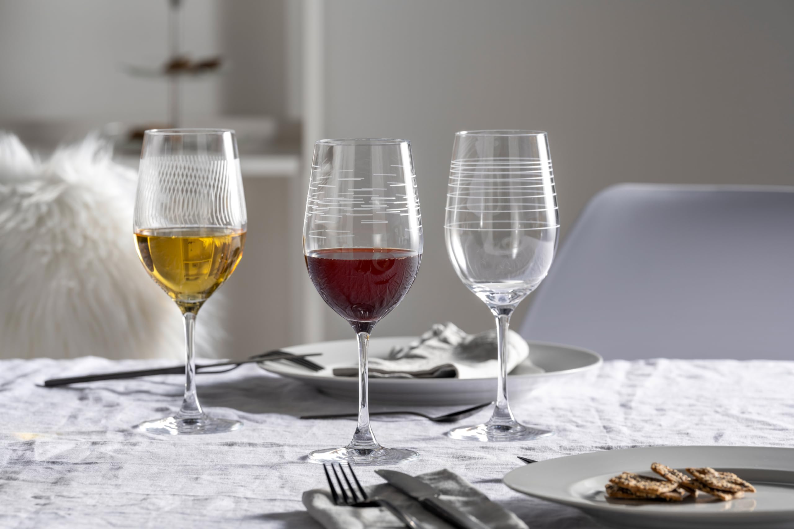 Leonardo Casella Wein-Gläser 6er Set, Kelchgläser mit Mustern, spülmaschinengeeignetes Wein-Glas, Rotwein-Gläser, Weißwein-Kelche, Höhe 22 cm, 430 ml, 061799 | ngeeignetes Wein-Glas, Rotwein-Gläser, Weißwein-Kelche 430 ml, 061799