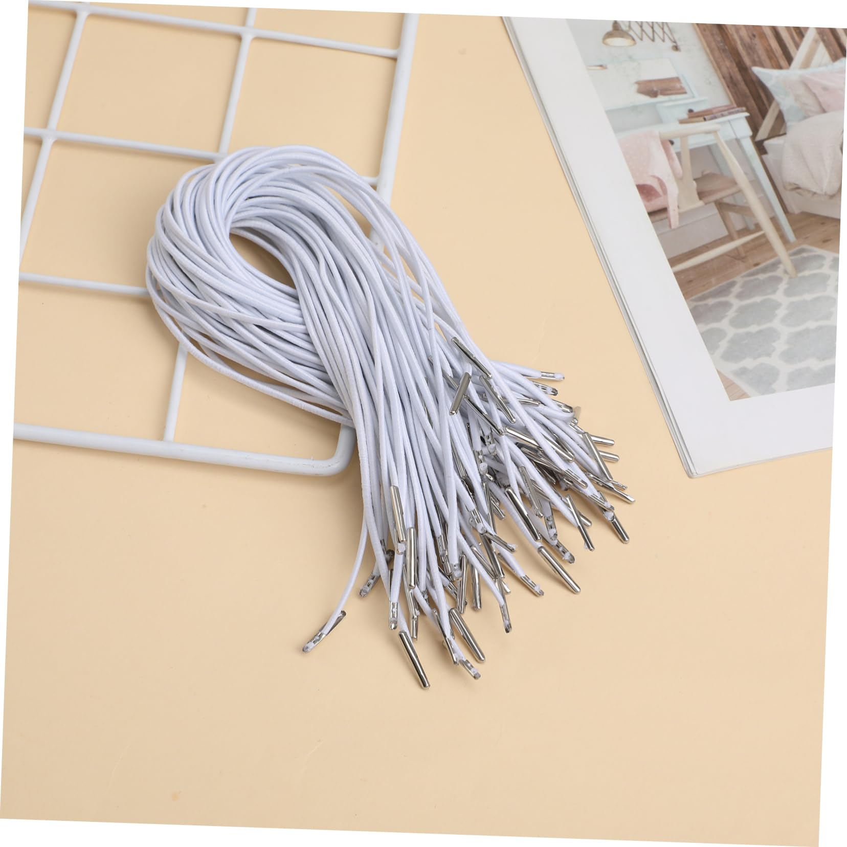 NUOBESTY 600 Piezas De Cordón Elástico Con Extremos De Metal Carrete De Punto Para Coser Manualidades Banda Elástica Cordones De Púas Cordones De Cuentas Manualidades Para Adultos