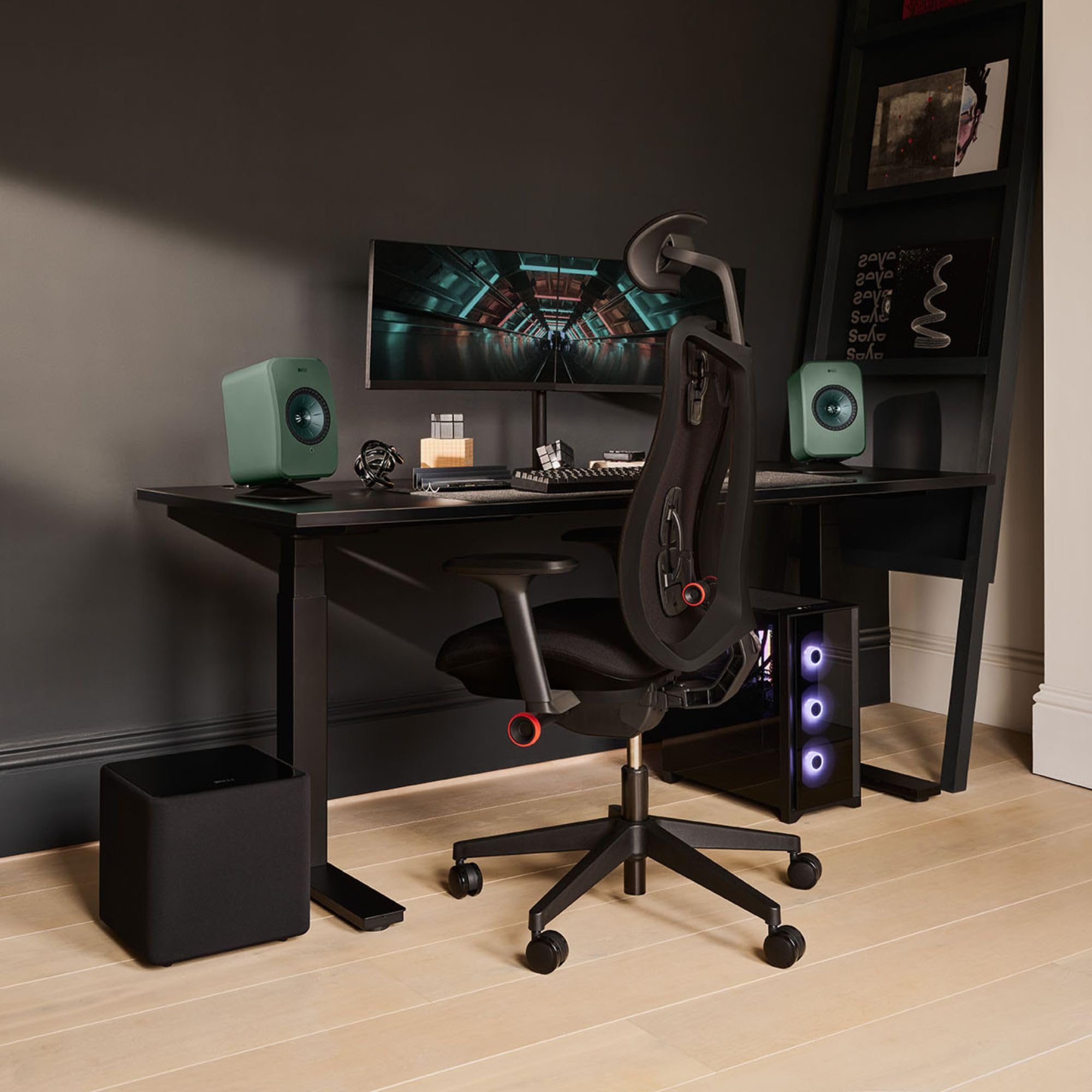 KEF Kube 8 MIE Caisson de Basses Noir 300W RMS 8 Pouces iBX Intelligent Bass Extension