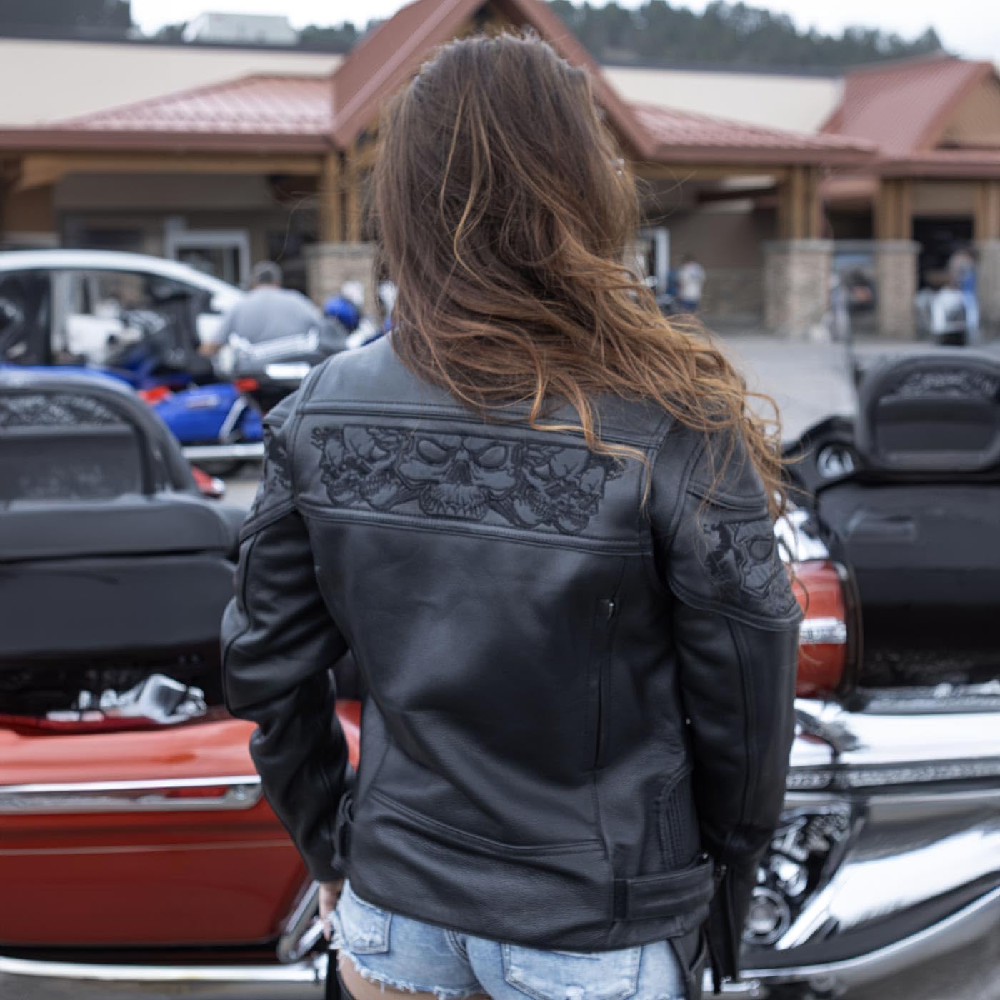 Milwaukee Leather MLL2540 Women's Crossover Black Leather Scooter Jacket w/Reflective Skull Graphic