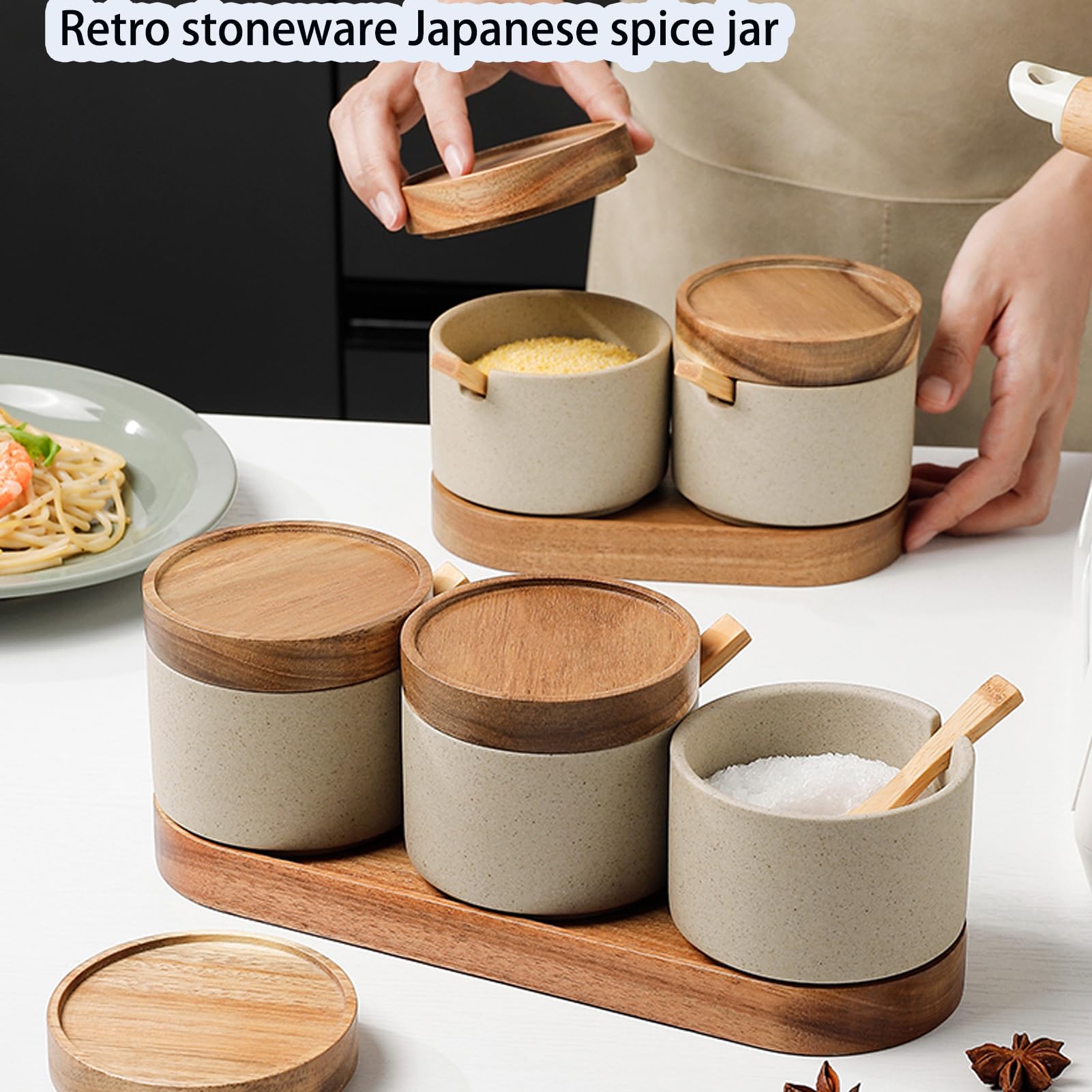 Dxcaicc Ensemble De Pots À Épices, Pot D'Organisateur D'Épices en Argile avec Plateau en Bois, Pot À Épices Japonais en Grès Vintage, Stockage D'Assaisonnement De Cuisine,Set of 2