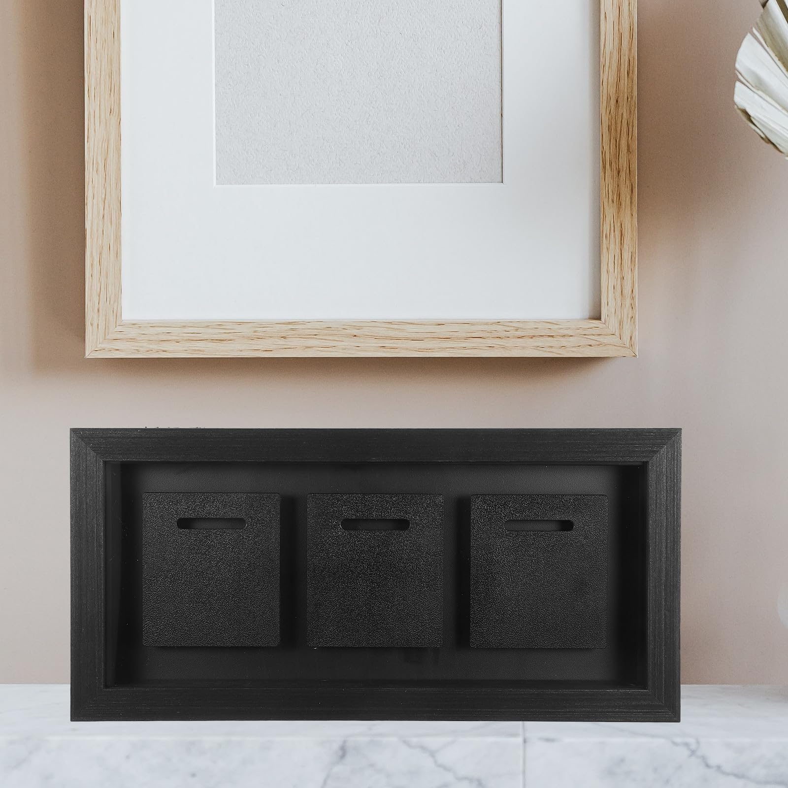 Marco de Medallas de Madera Natural para Exhibición Tridimensional, Caja Organizadora para 3 Medallas, Adecuado para Casa U Oficina Diseño Elegante y Resistente