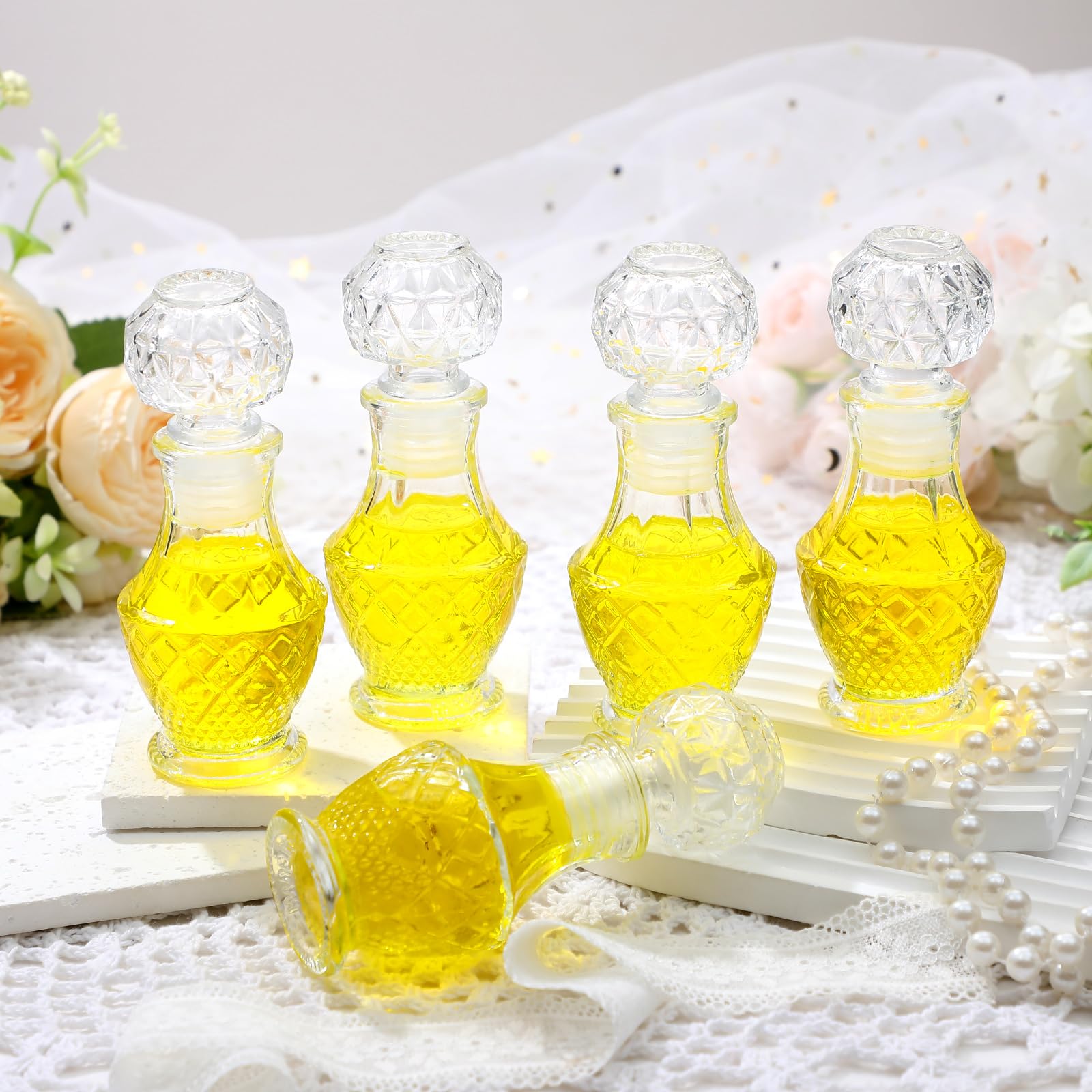 Chuangdi 24 Pcs Mini Glass Wine Bottles 1.7oz Glass Tequila Bottles with Stopper Decorative Tequila Bottle for Patron Whiskey Homemade Vanilla Extract Wedding Baby Shower Party Favors(Diamond Style)