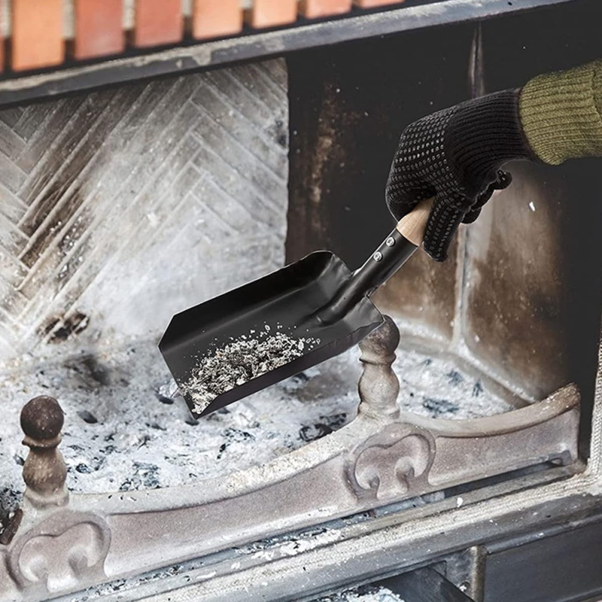 WOONEKY Accessori per la Pulizia del Focolare con Paletta e Scopa in Legno Guanti Silicone Isolanti Antiscottatura Attrezzi Legna Multifunzionali per Stufa e Caminetto Spazzola Durevole