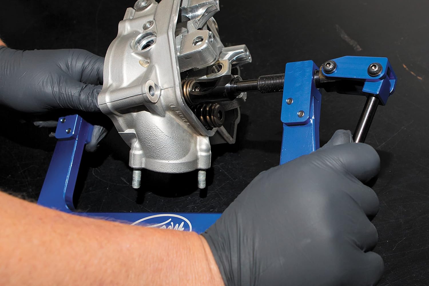 New Motion Compatible with PRO Valve Spring Compressor