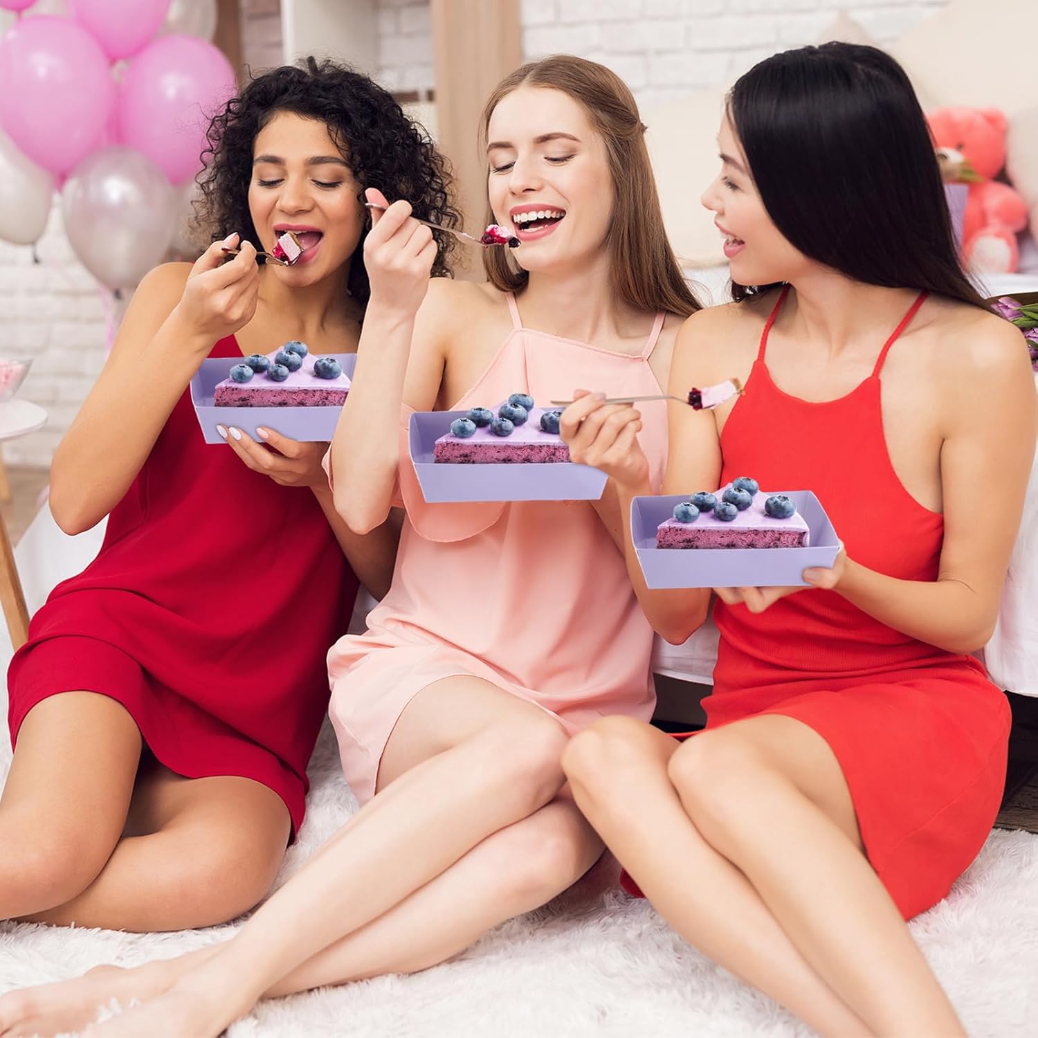 Outus 100 Pack Charcuterie Boxes with Clear Lids, 5.7 x 5.1 '', Mother 's Day Back to School Paper Food Containers Cake Take out Bakery Boxes with Gift Tags Rope for Desserts(Purple,Classic)