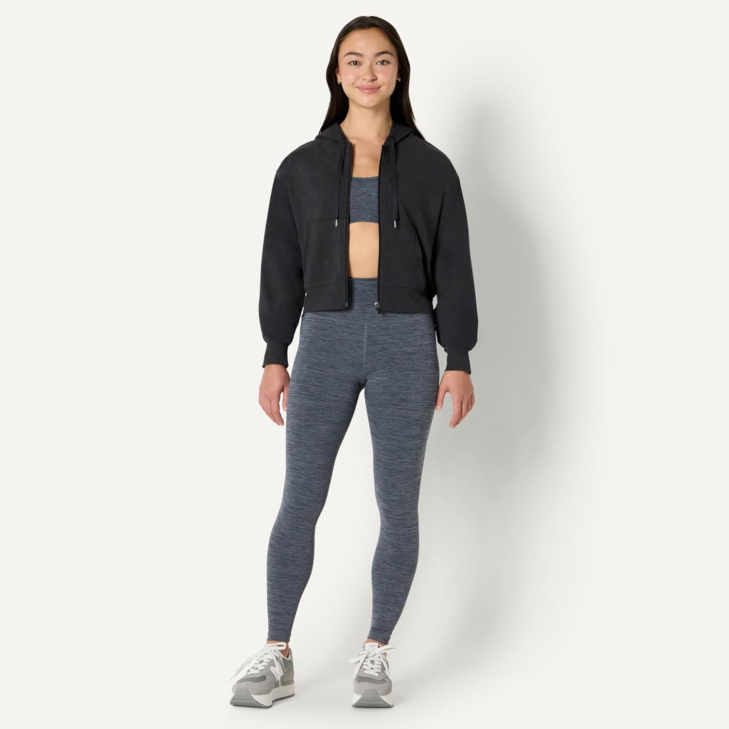 Amazon Essentials Women's Athletic Soft Performance Lightweight Cropped Zip Up Workout Hoodie, Space Dye - Image 5