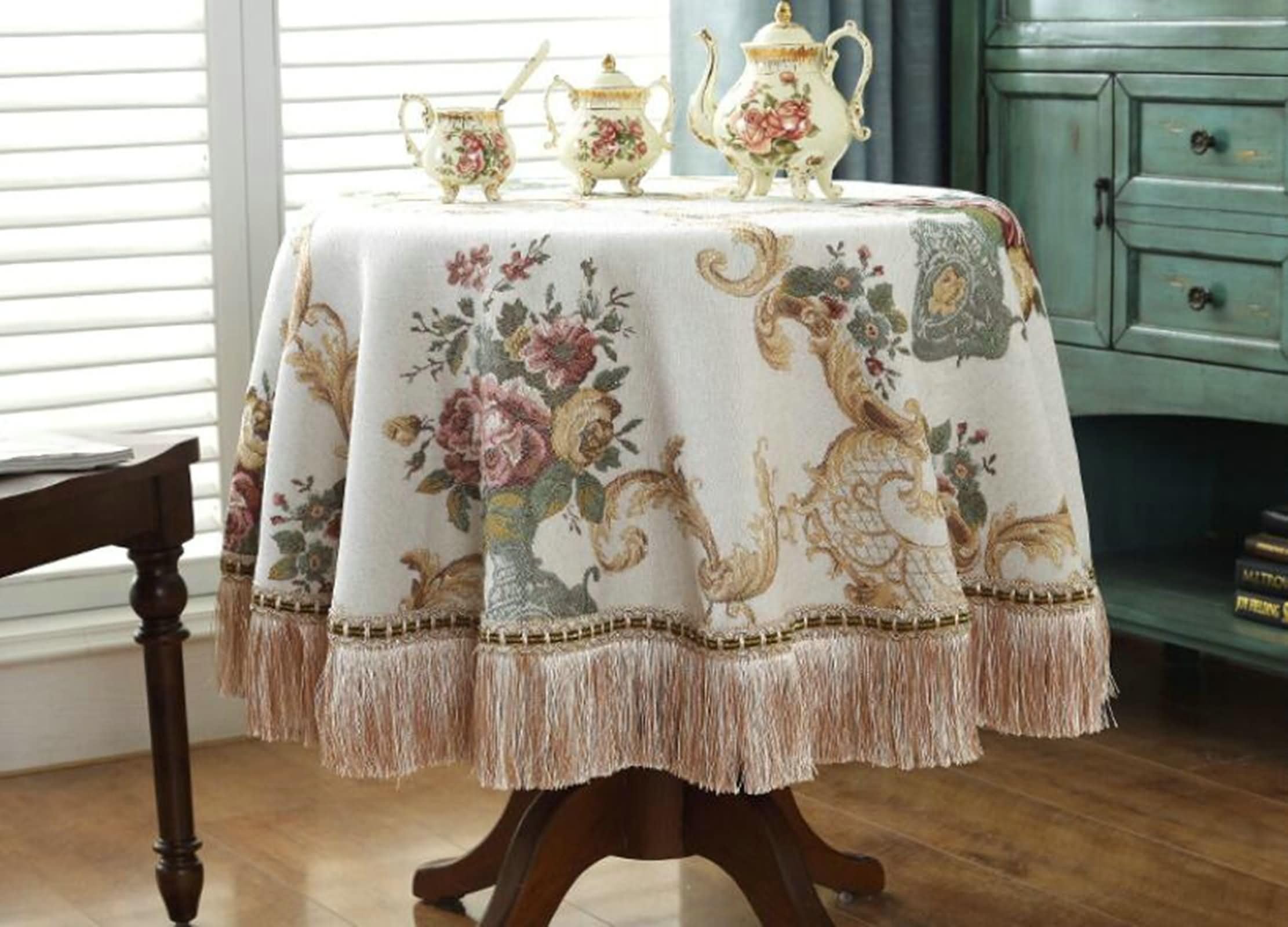 Nappe ronde kitchen 140 cm anti taches lavable Beydodo pour protéger votre table de repas
