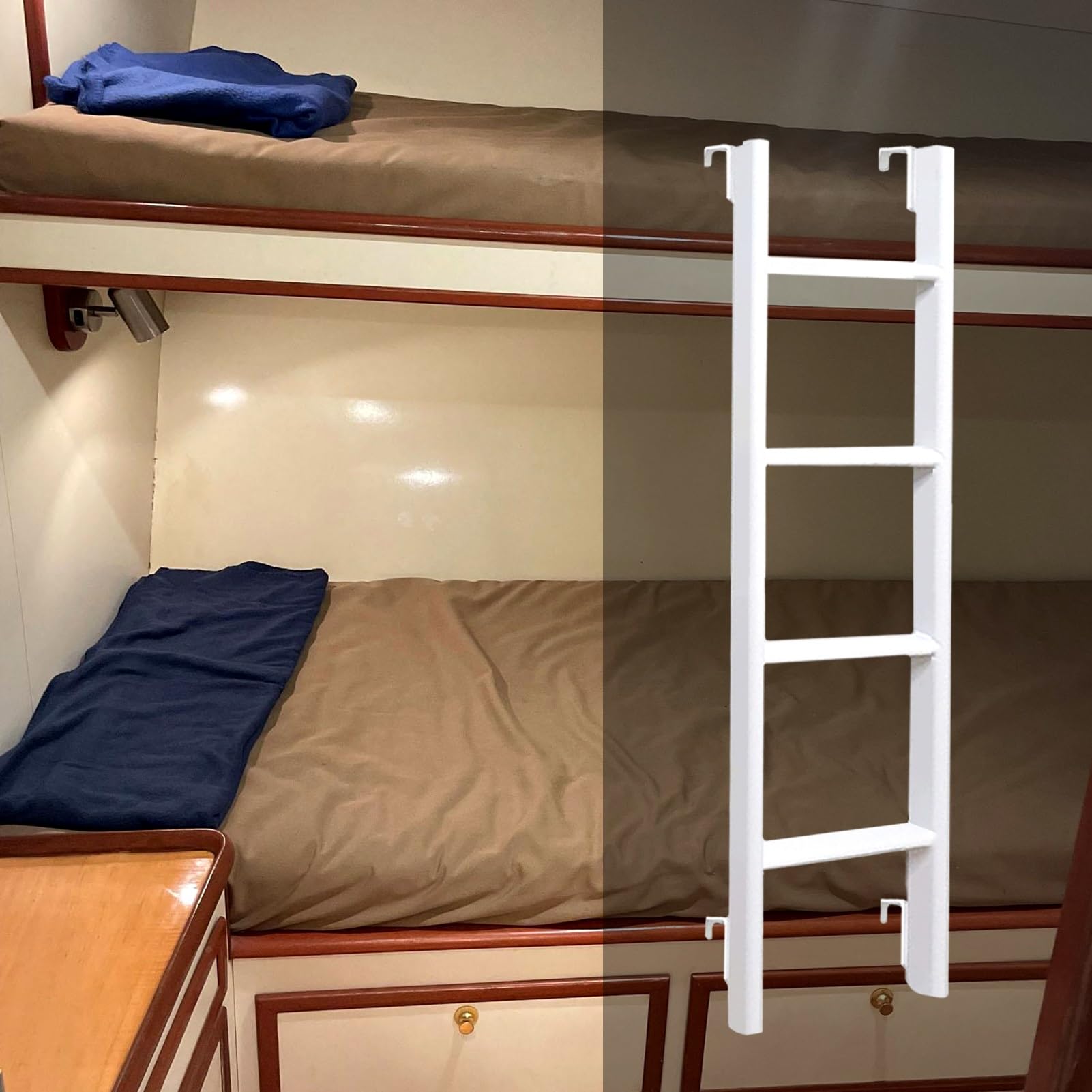 Échelle pour lits superposés jumeaux idéale en vacances de camping-car