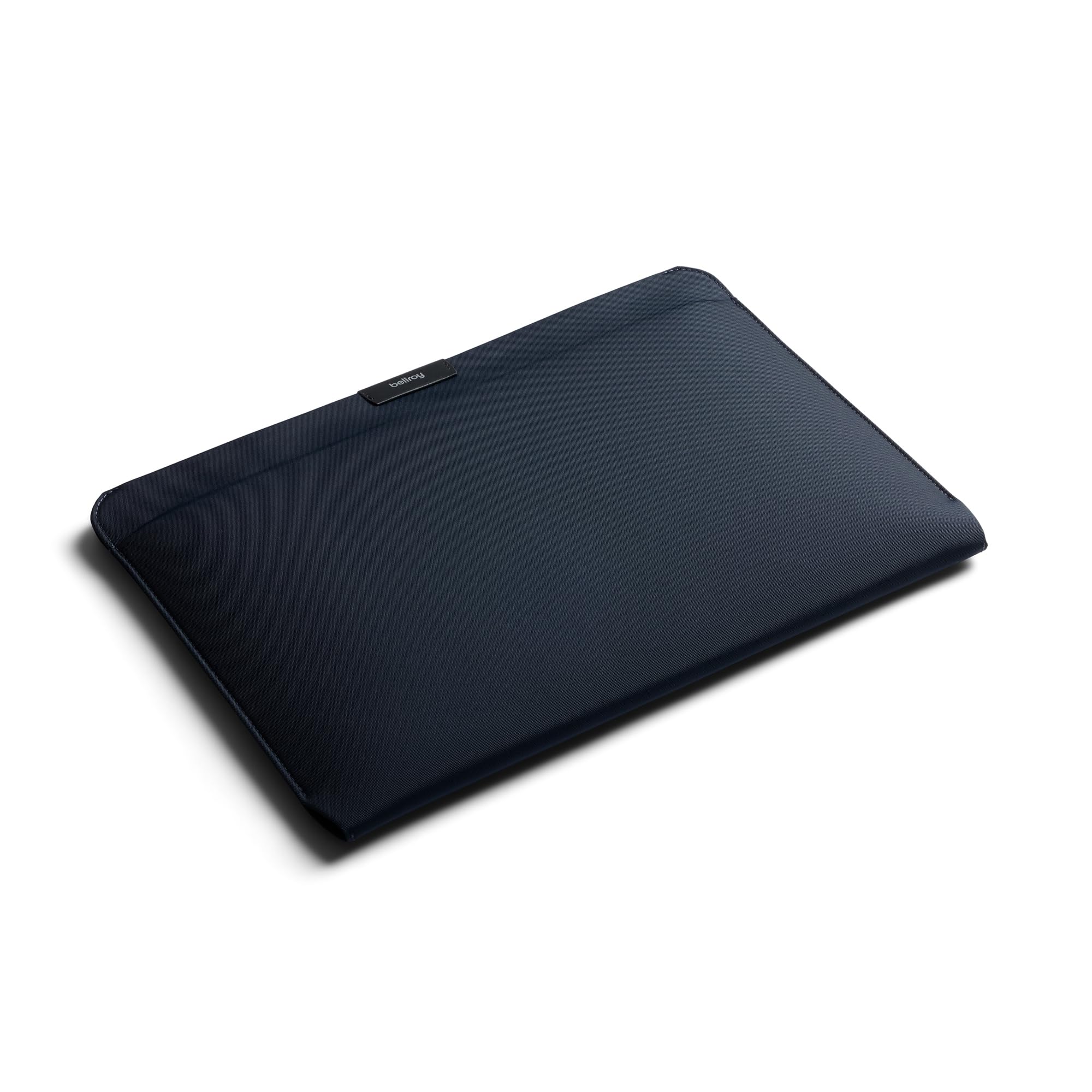 Bellroy Laptop Sleeve, Funda Protectora 16 Pulgadas para MacBook - Nightsky | Funda protectora slim con cierre magnético para portátil de 16 pulgadas o MacBook
