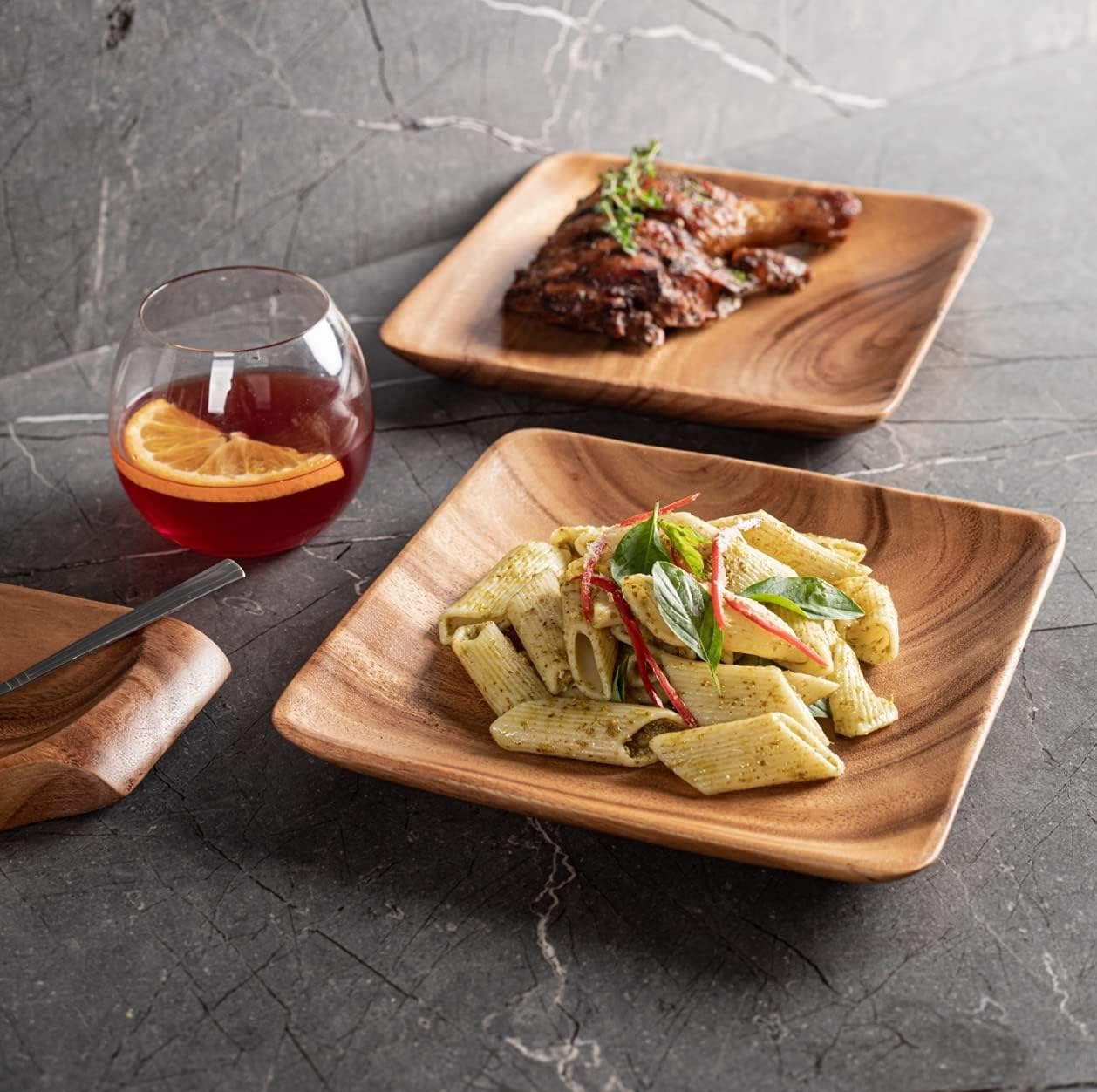 Modern Square Acacia Wood Plate/Chargers (Set of 4): Handmade Modern Style Wooden Dinner Server Trays Eco-Friendly Sustainably Made Kitchen & Dinnerware for BBQs & Picnics (Standard)