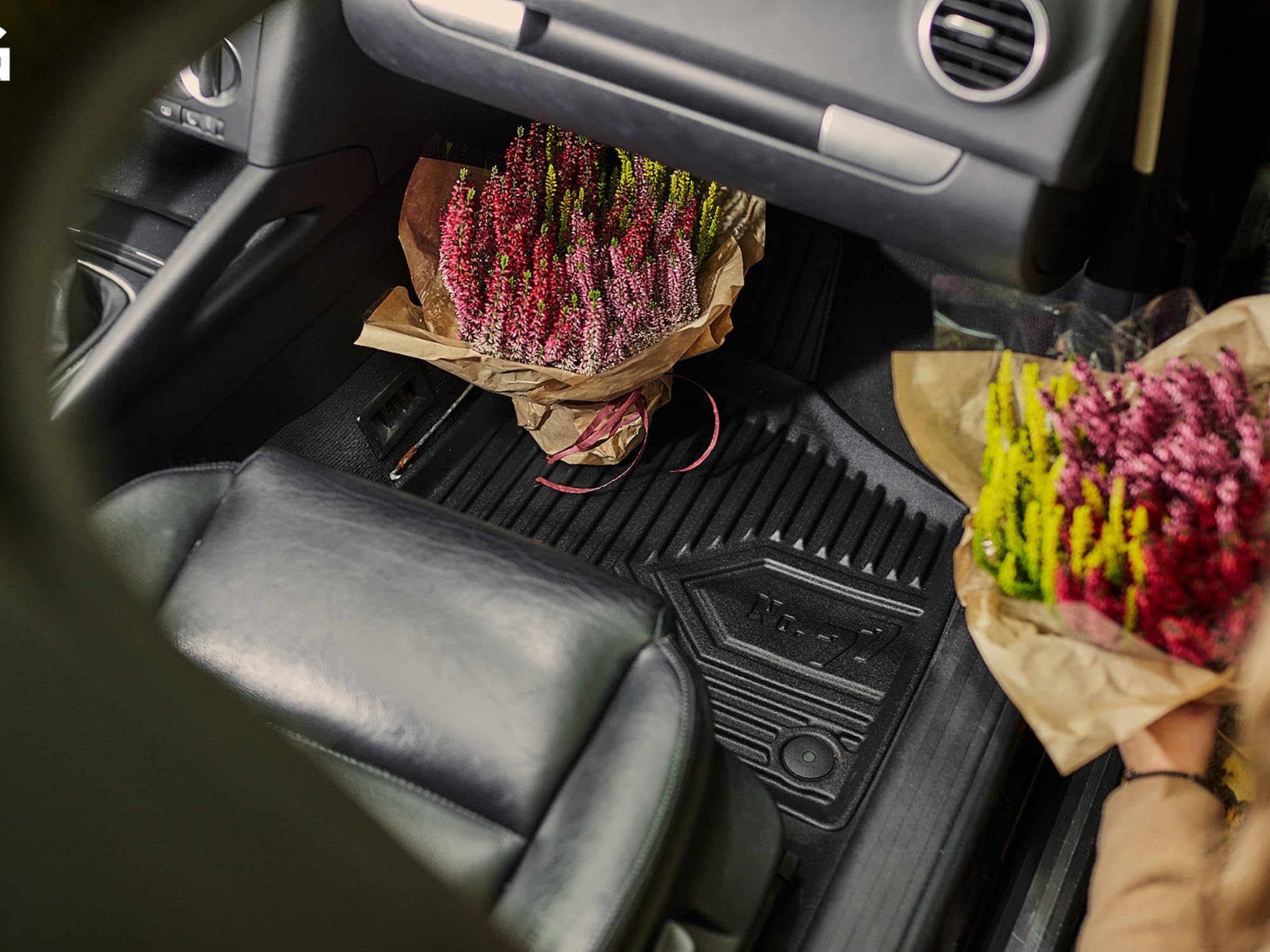 Dywaniki 3D + mata bagaznika kompatybilne z Skoda Superb III, TPE, NO77