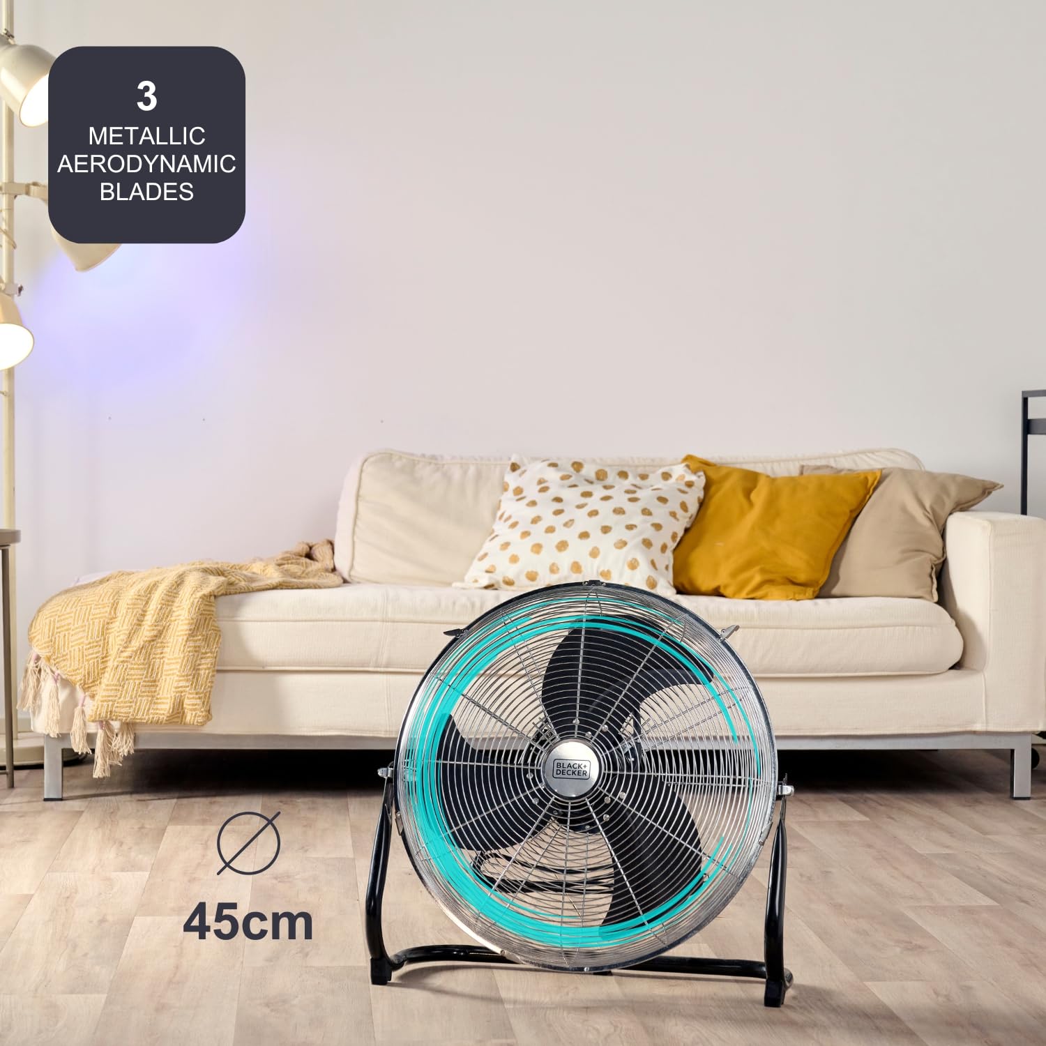 BLACK+DECKER - Ventilatore da Pavimento 120W | 3 Velocità | Diametro 45cm | 3 Pale in Metallo | Inclinazione Regolabile | Base Antiscivolo | Maniglia di Trasporto | Griglia Rimovibile | Avvolgicavo