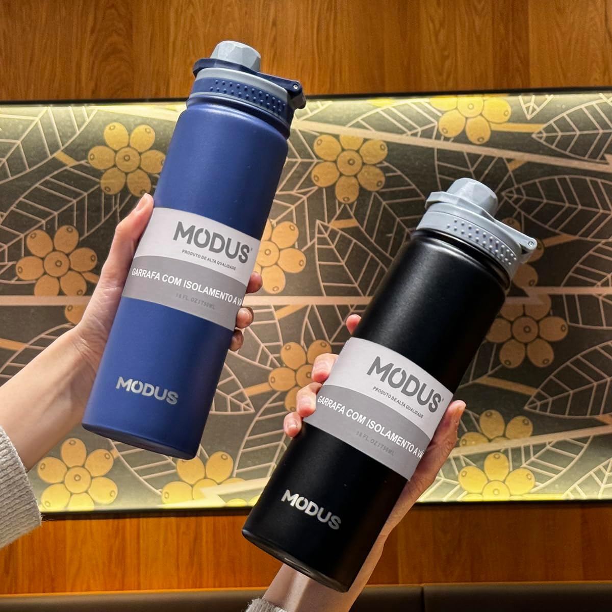 MODUS Garrafa de Água Térmica Inox Esportiva Academia Isolada a Vácuo Aço Inox 750ML (Preto) MODUS Garrafa de Água Térmica Inox Esportiva Academia Isolada a Vácuo Aço Inox 750ML (Preto)