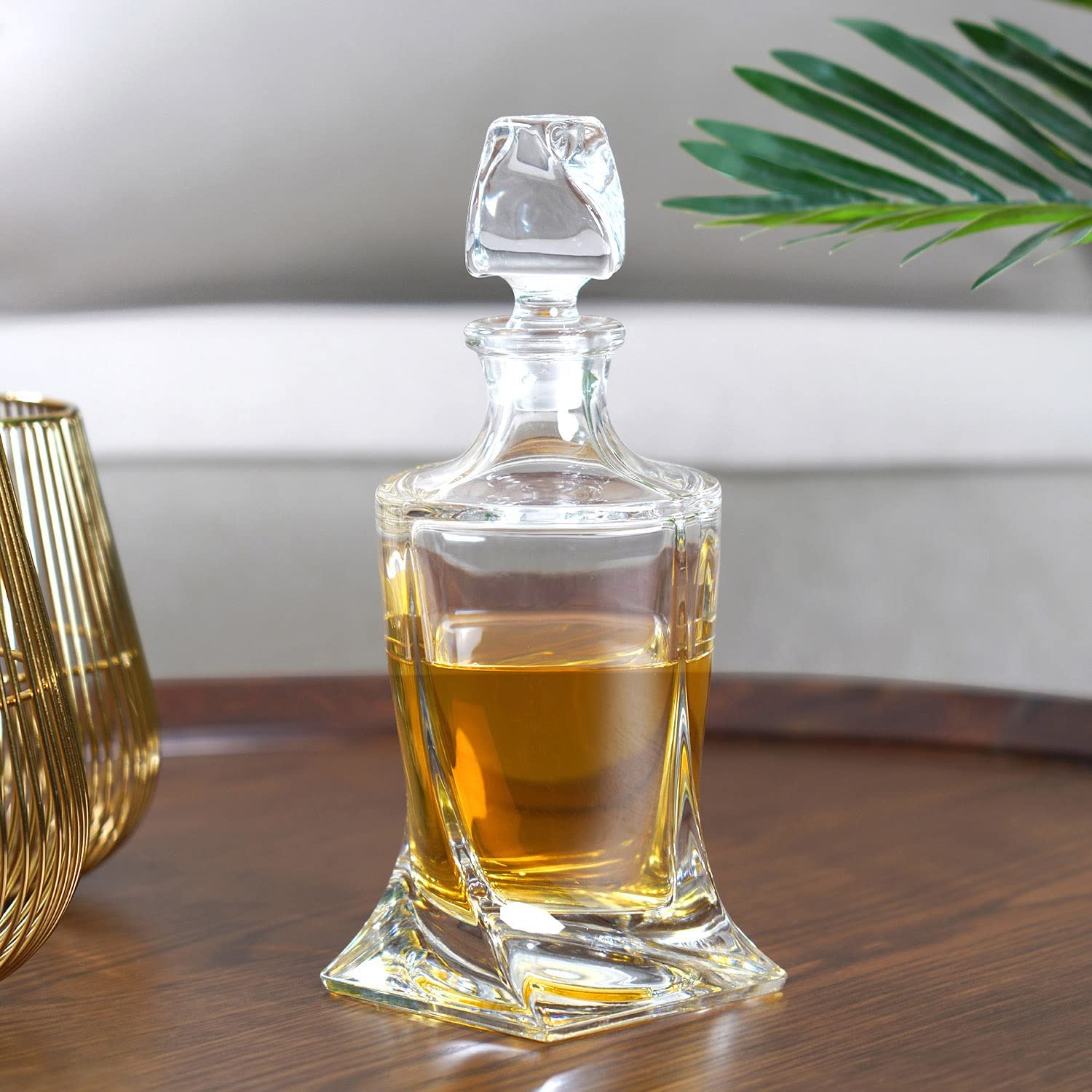 La Spezia Clear Glass Decanter Style Decanter with Lid for Whisky, Wine