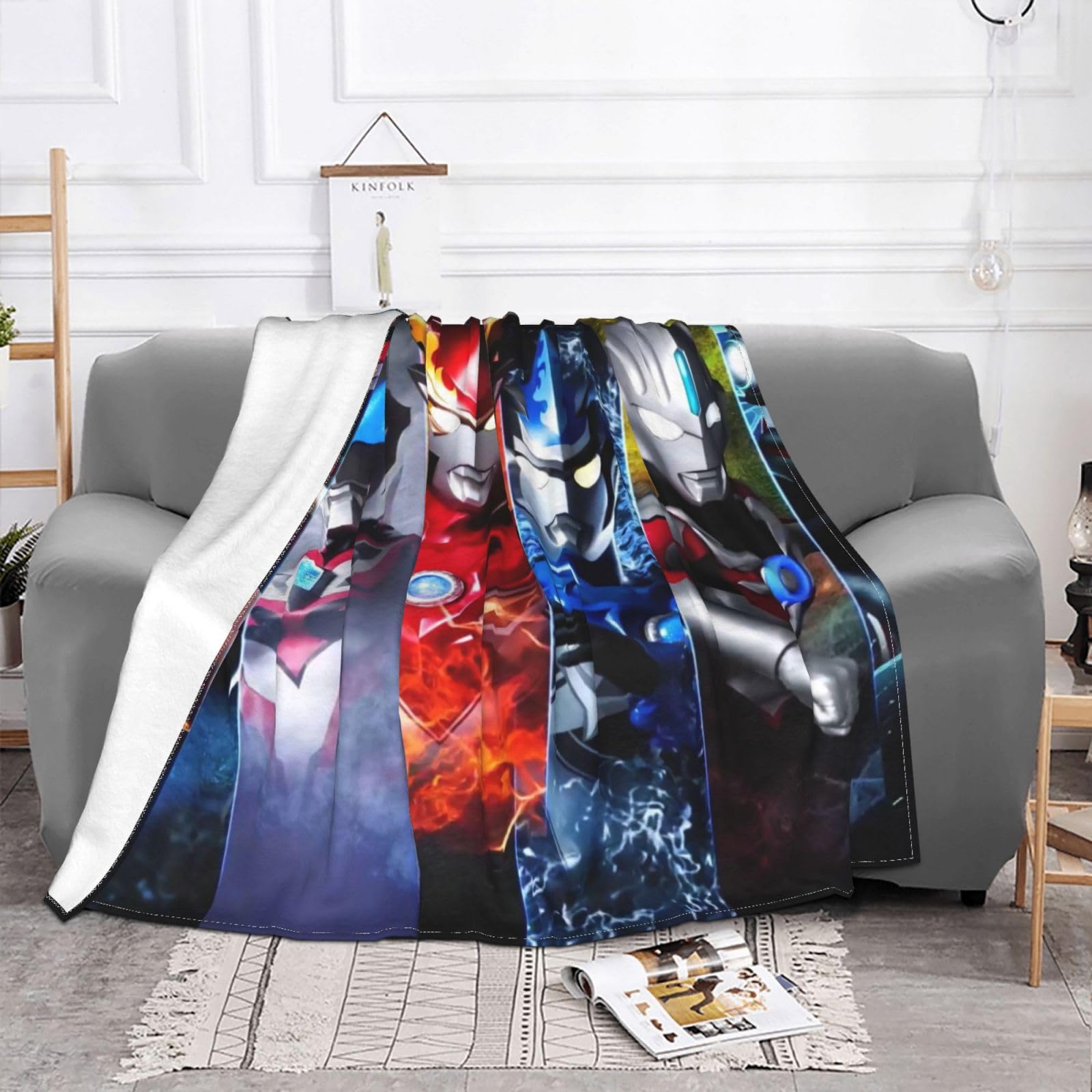 ウルトラマン ジュニア毛布 140cm×190cm バンダイ Amazon｜毛布 ブランケット ウルトラマン Ultraman 掛け毛布 おしゃれ