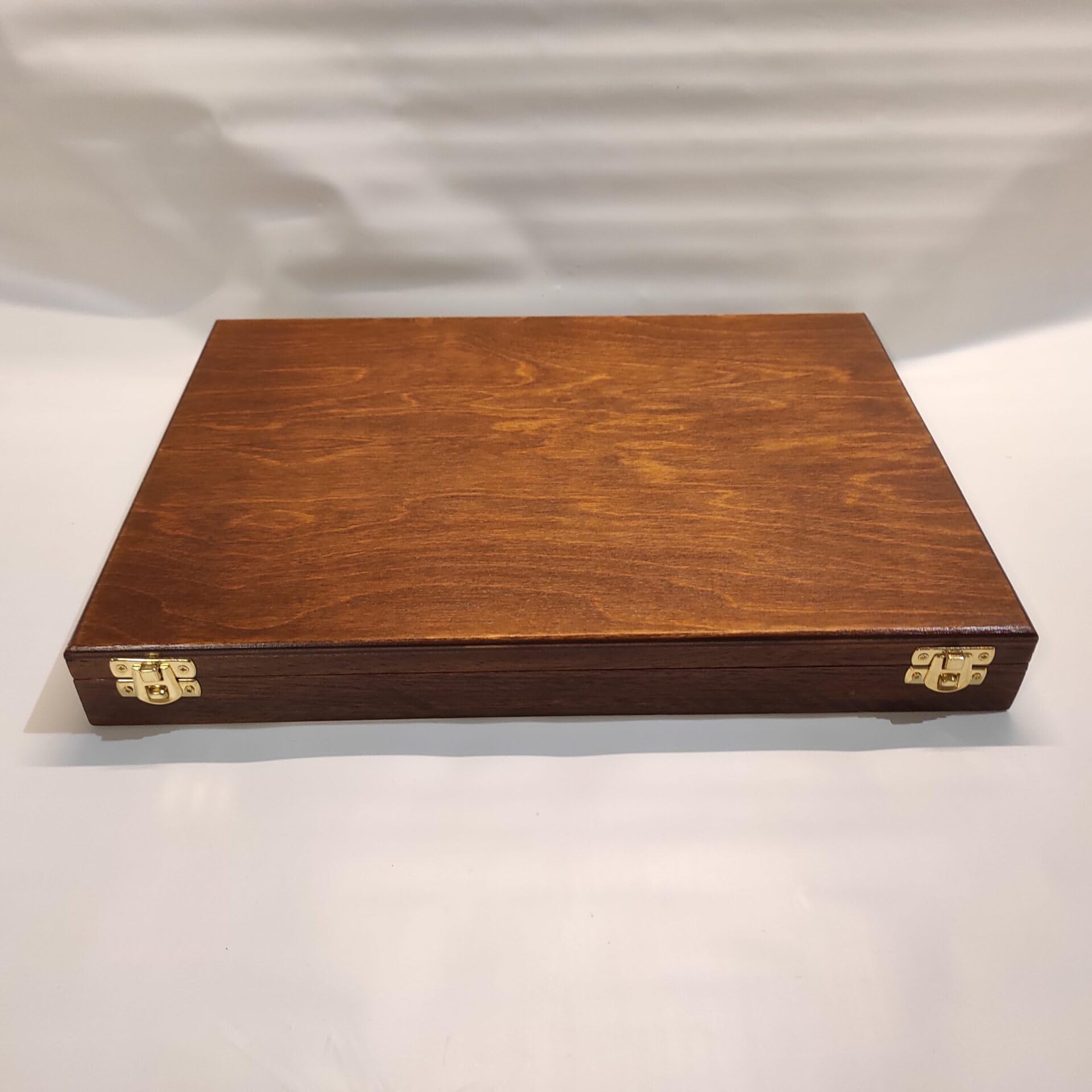 Caja para Monedas en Slab NGC PCGS, 8 Compartimentos, Madera Maciza y Terciopelo, Artesanal numerada y certificada