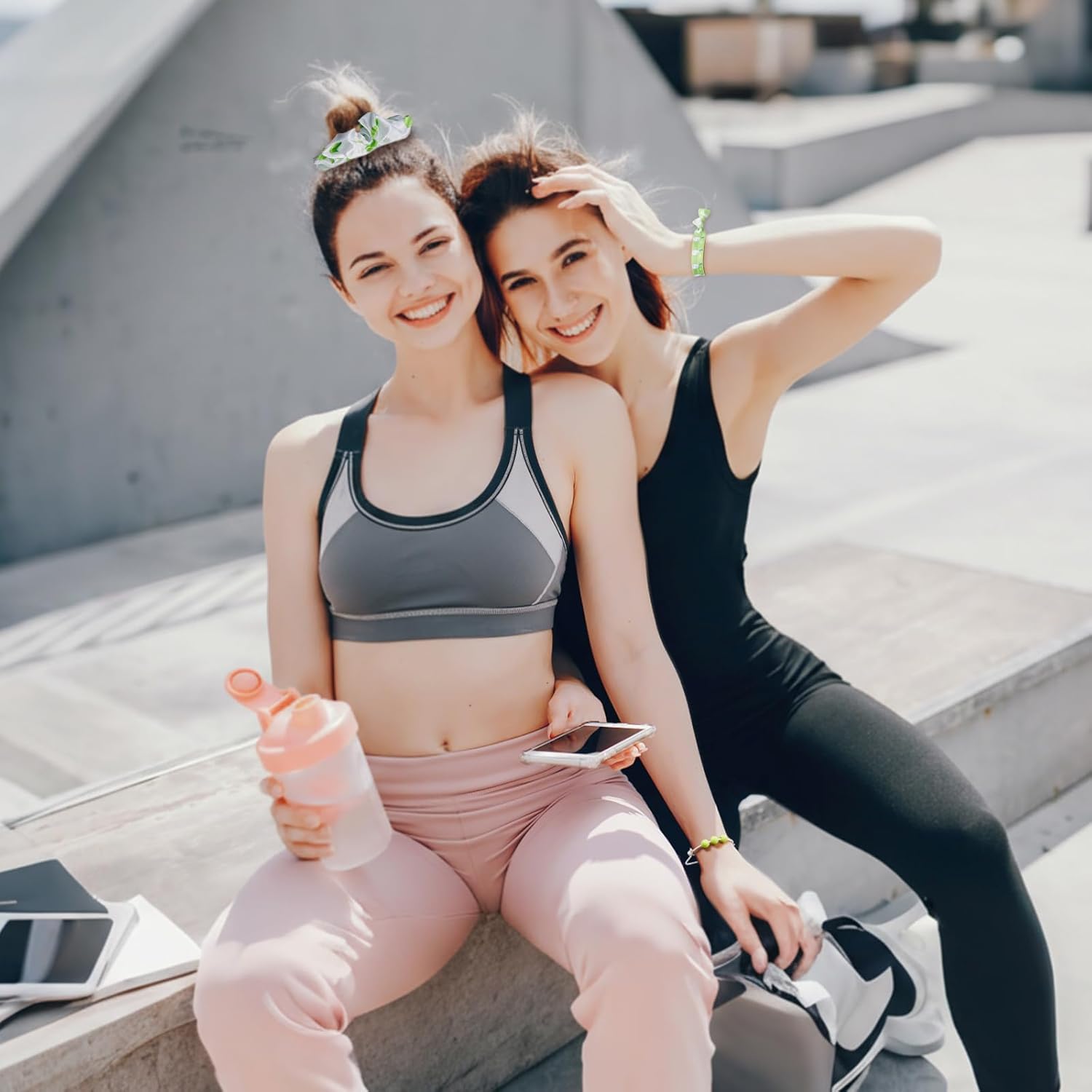 Aliceset 11 Pcs Tennis Theme Gift Set for Women, Makeup Bag with Bracelets, Hair Ties, Keychains - Stylish Gym Accessories for Sports Enthusiasts, Birthday & Holiday Favors - Image 7