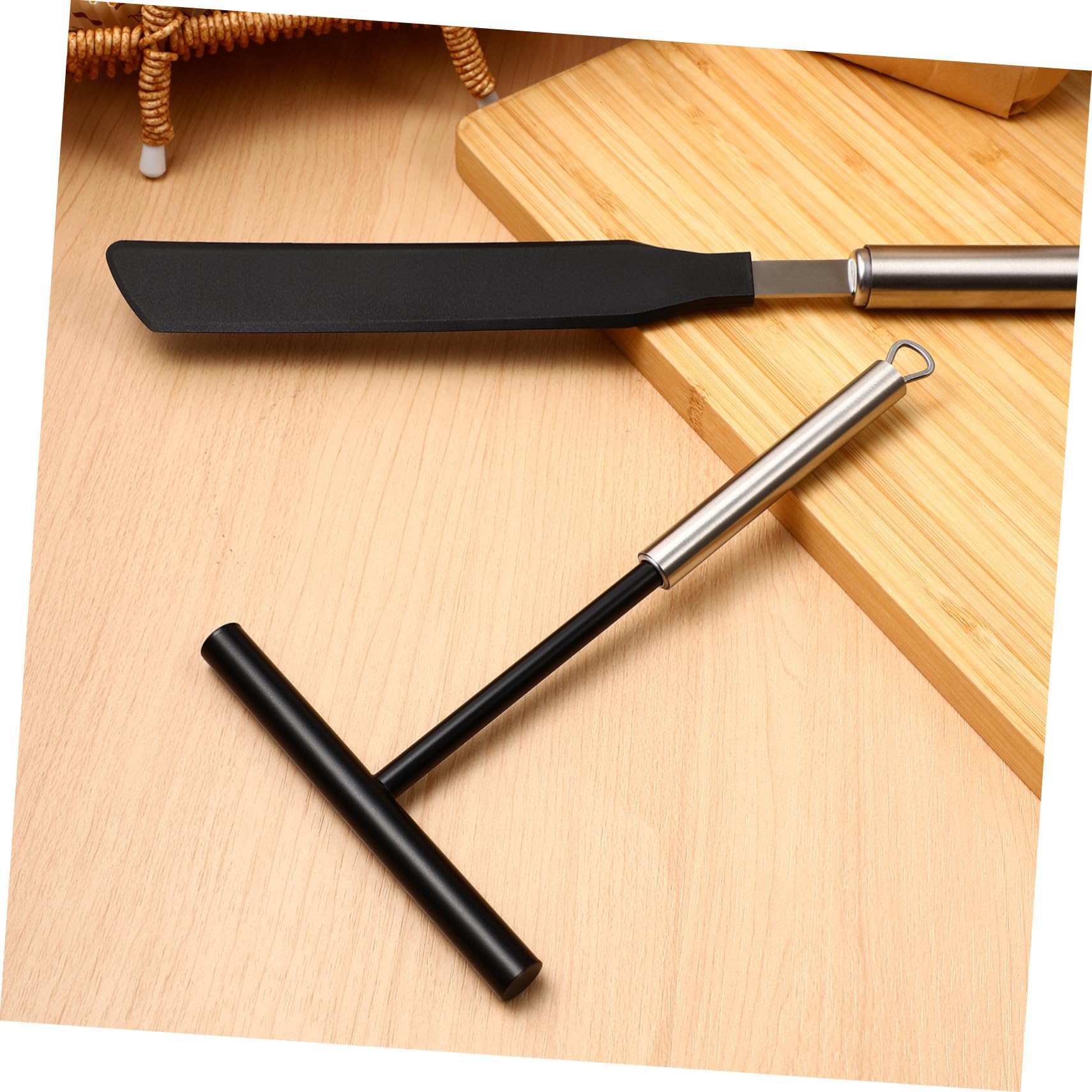 Alipis Set de Spatules Inox pour Pâtisserie et Galettes Grattoir Crème et Spatule Légère avec Suspendu Ustensiles Cuisine Durables pour Cuisson et Décoration de Gâteaux