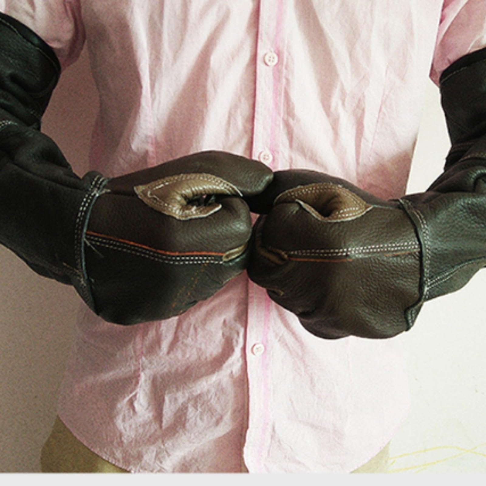 Rindshaut-Schutzhandschuhe mit 60 cm Manschette Bissicher Bissfeste Schutzhandschuhe aus Rinds Kratzfest für Tierpfleger, Tierärzte