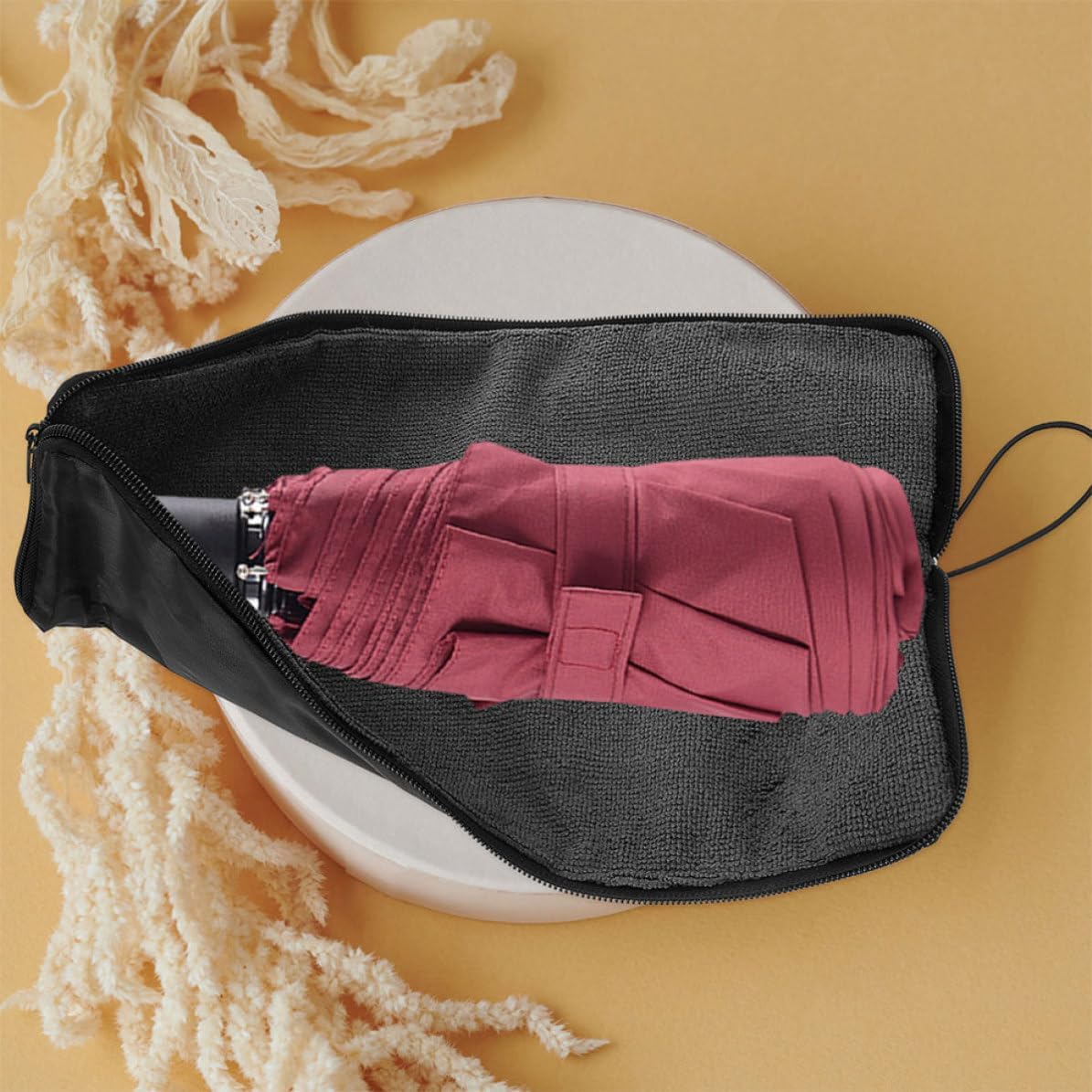 Portable Waterproof Fiber Umbrella Storage Bag Sleeve with Hanging Design, Compact Folding Umbrella Carry Pouch Preventing Raindrops from Flowing into Car, for Travel and Everyday image 5
