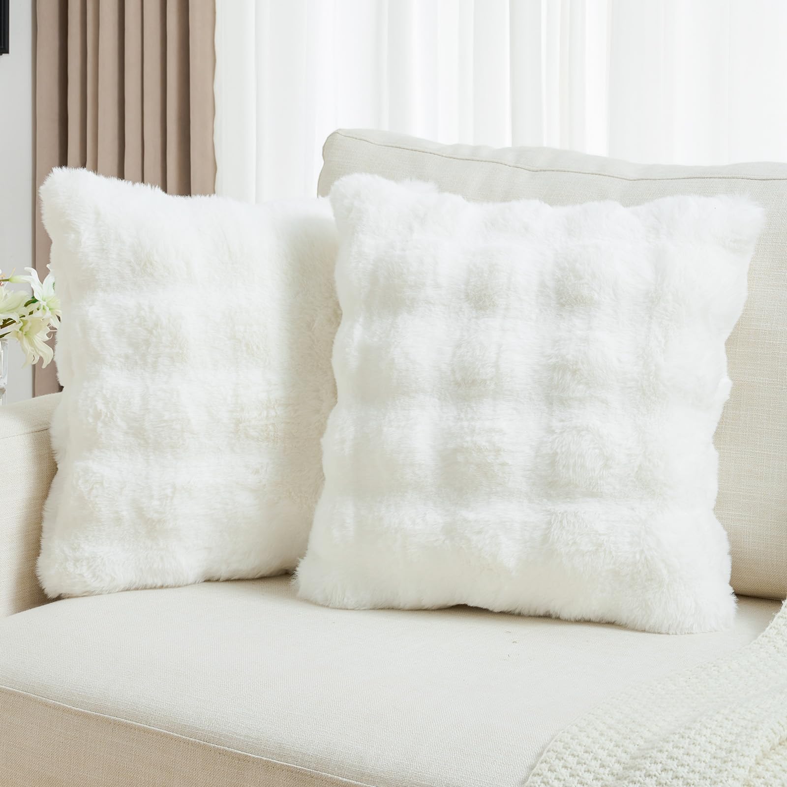 FUTEI Set of 2 Fluffy Faux Rabbit Fur Cushion Covers 40 x 40 cm,Cream White