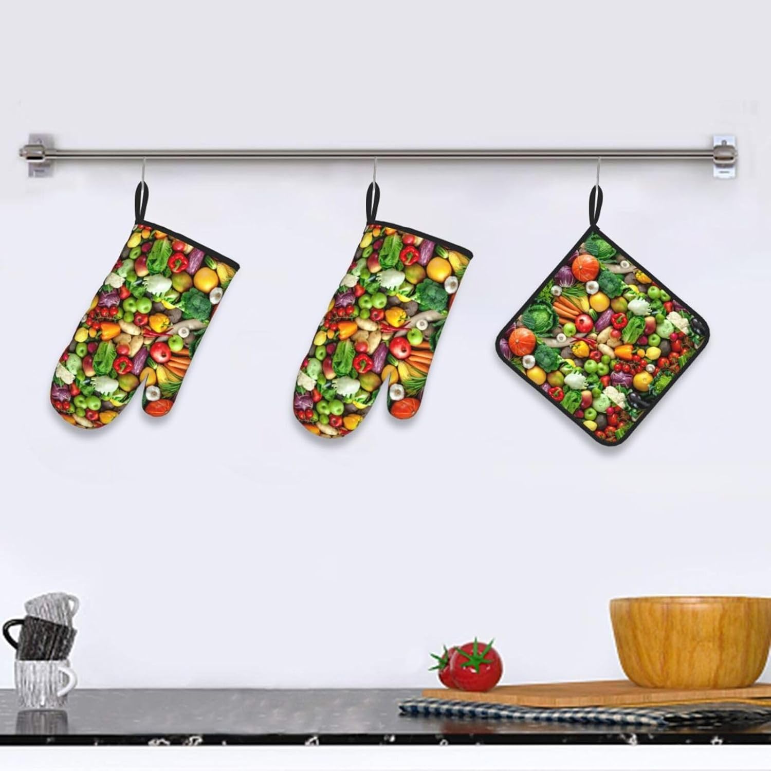 Fresh Fruits and Vegetables Print Oven Mitts and Potholders 3-Piece Set Microwave Gloves BBQ Baking Outdoors