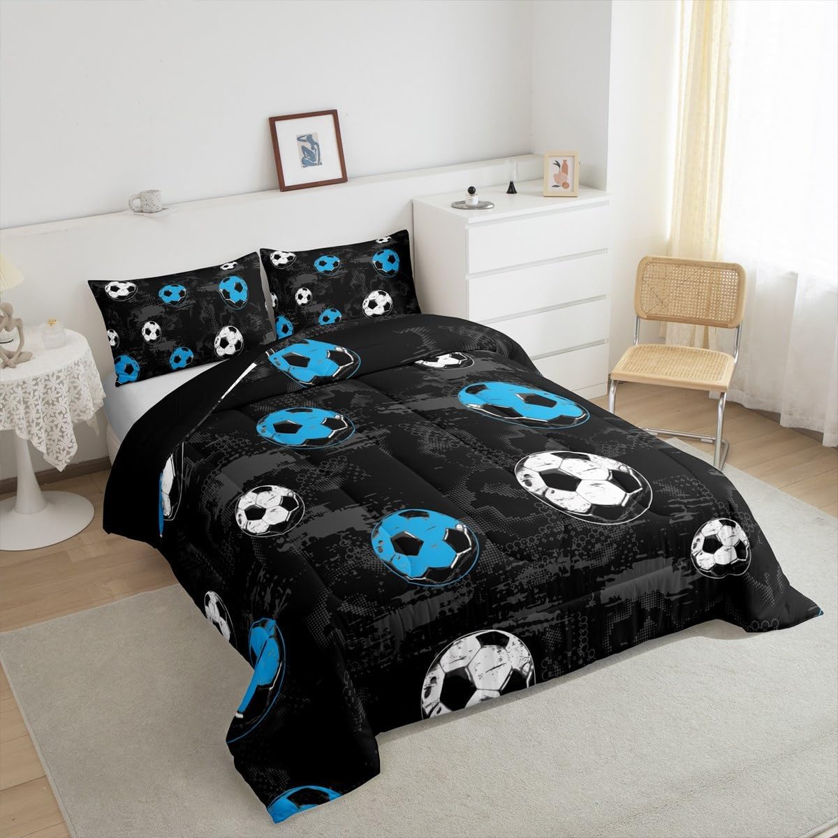 Football Bedding Set Boys Sport Balls Comforter Set for Kids Youth Adult, Black and White Soccer Duvet Insert Football Game Activity Bed Quilt Full Size, European Sport Bedroom Decor