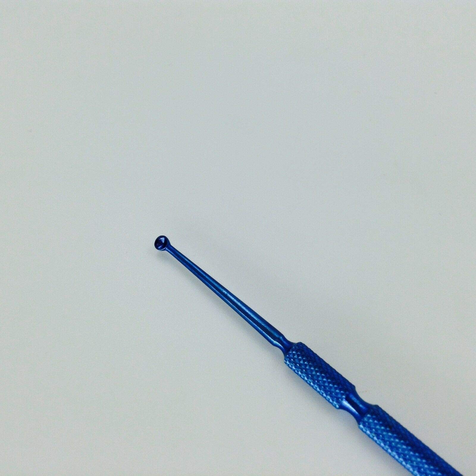 Buck Ear Curette, Angled, Blunt #1