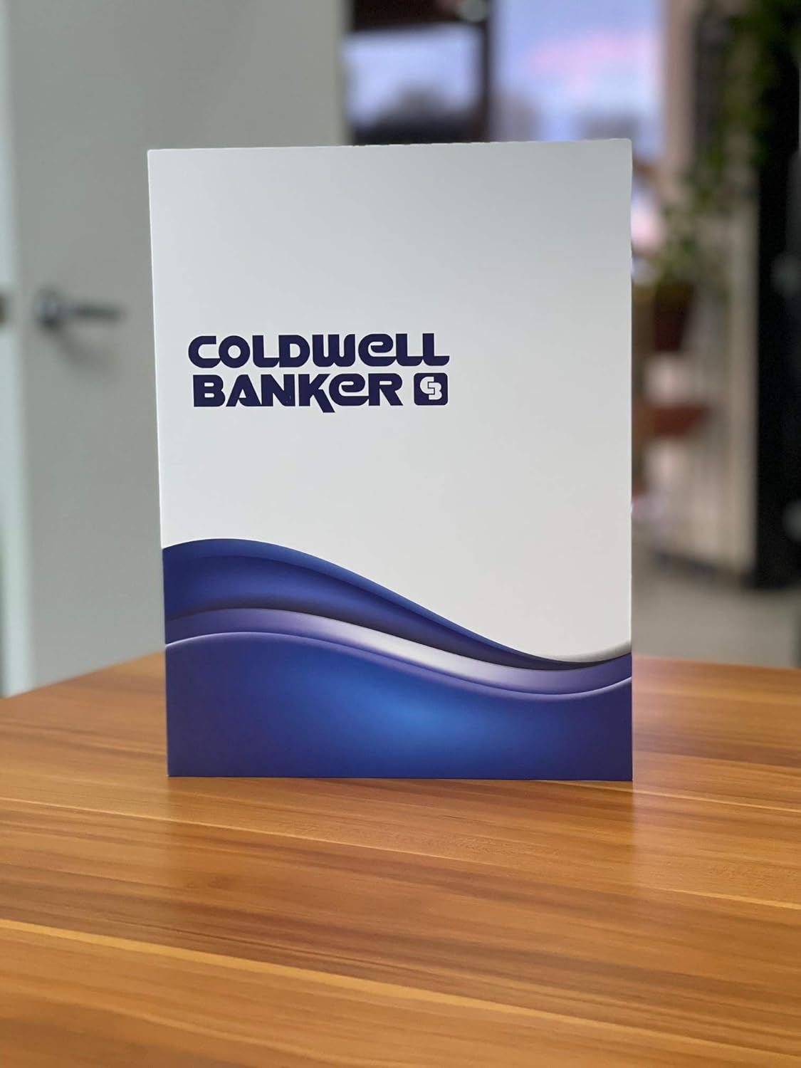 Coldwell Banker Folders, “Wave” White 25 Pack