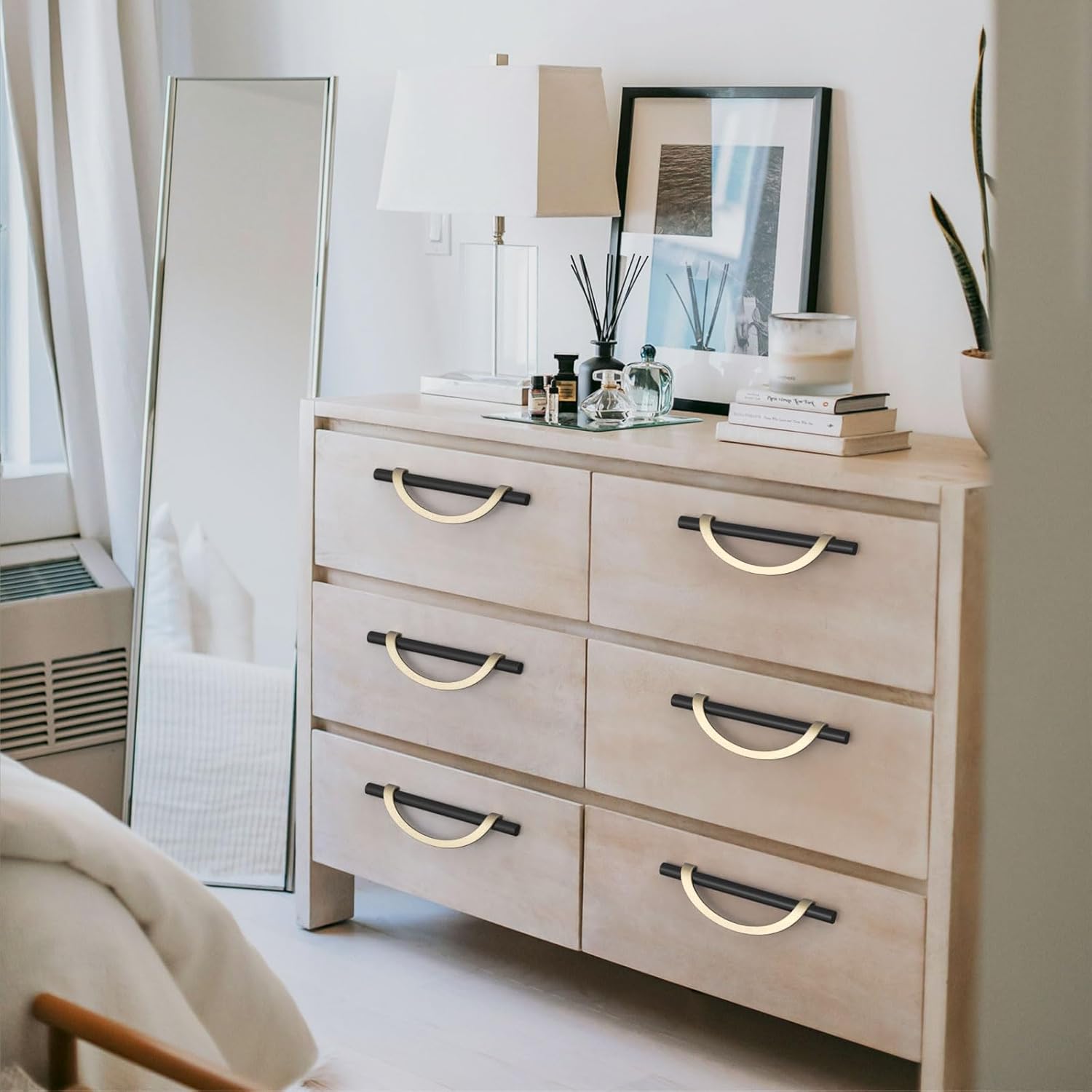 Alzassbg 6 Pack Matt Black and Gold Cabinet Pulls, 7-1/2 Inch(192mm) Hole Centers Half Moon Metal Drawer Pulls Kitchen Hardware Cabinet Handles AL3902MB-GB