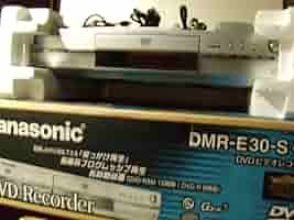 【used】Panasonic DMR-SW2000 DVDプレイヤー　2016 71CyUgqwAOL._AC_SY200_QL15_.jpg